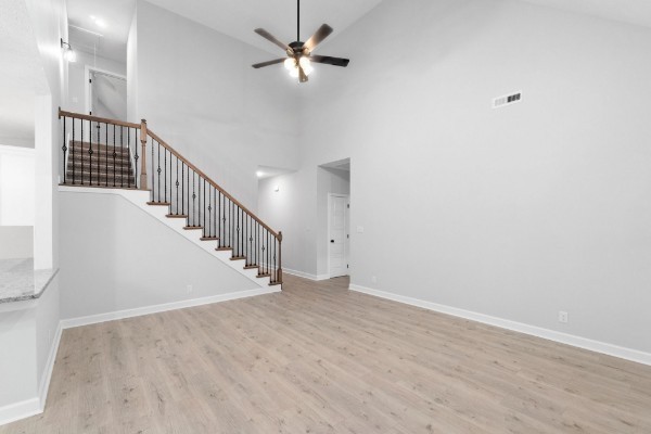 427 Blue Ridge Ct Property Photo 6