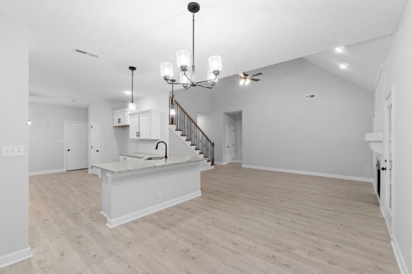 427 Blue Ridge Ct Property Photo 8