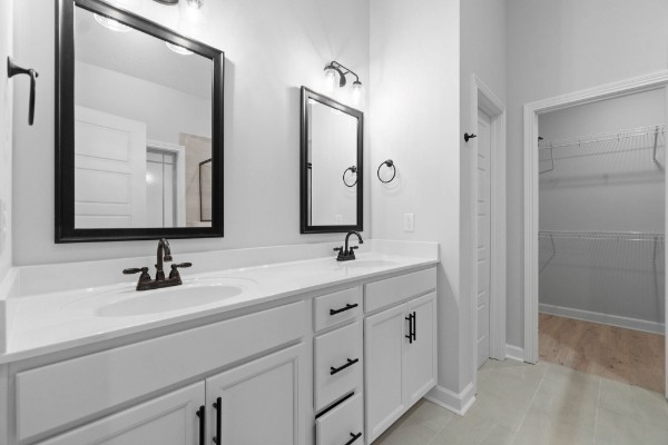 427 Blue Ridge Ct Property Photo 15