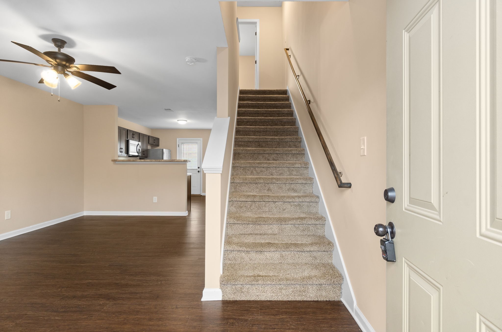1110 Ashridge Drive Property Photo 4