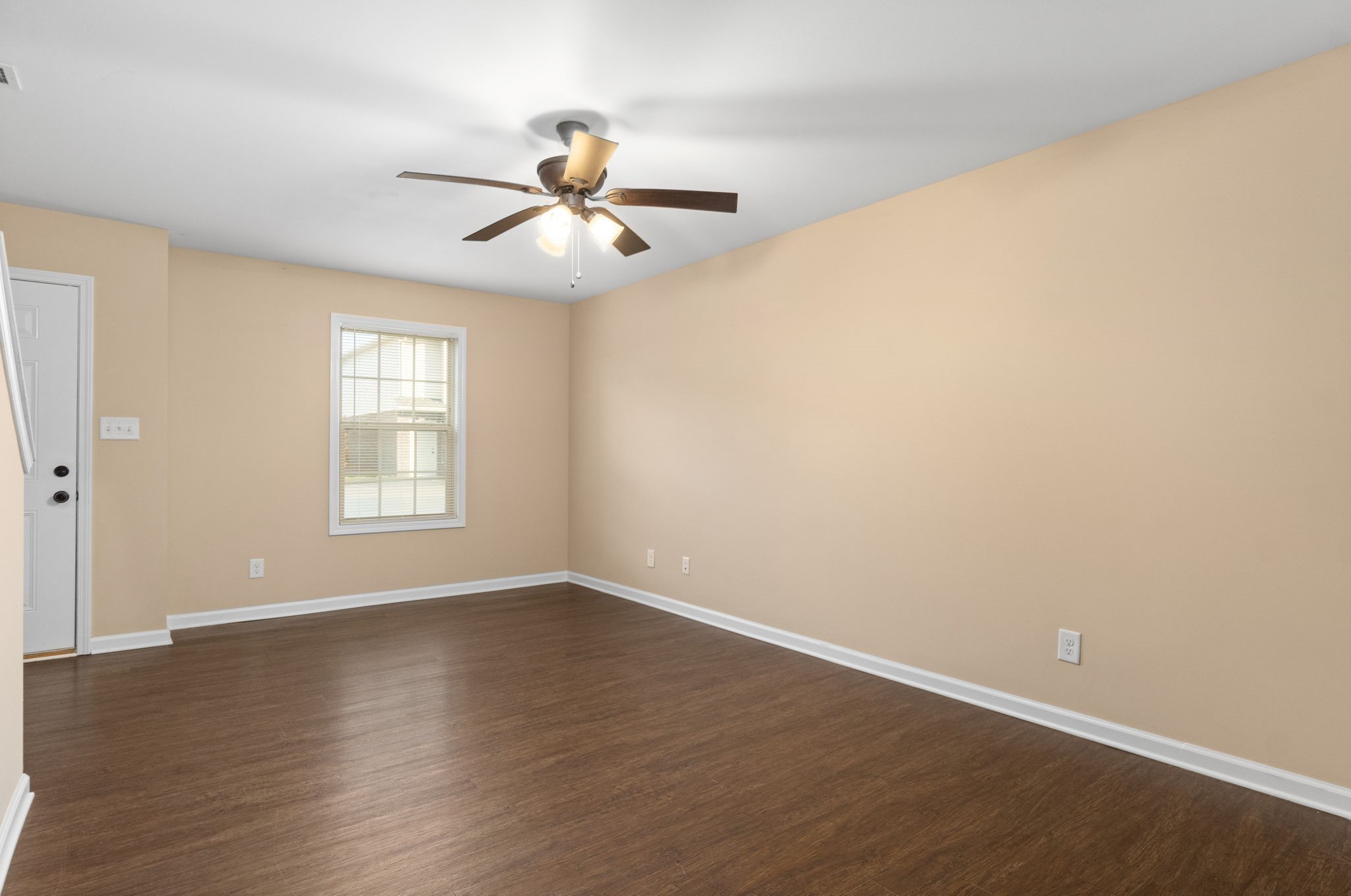 1110 Ashridge Drive Property Photo 8