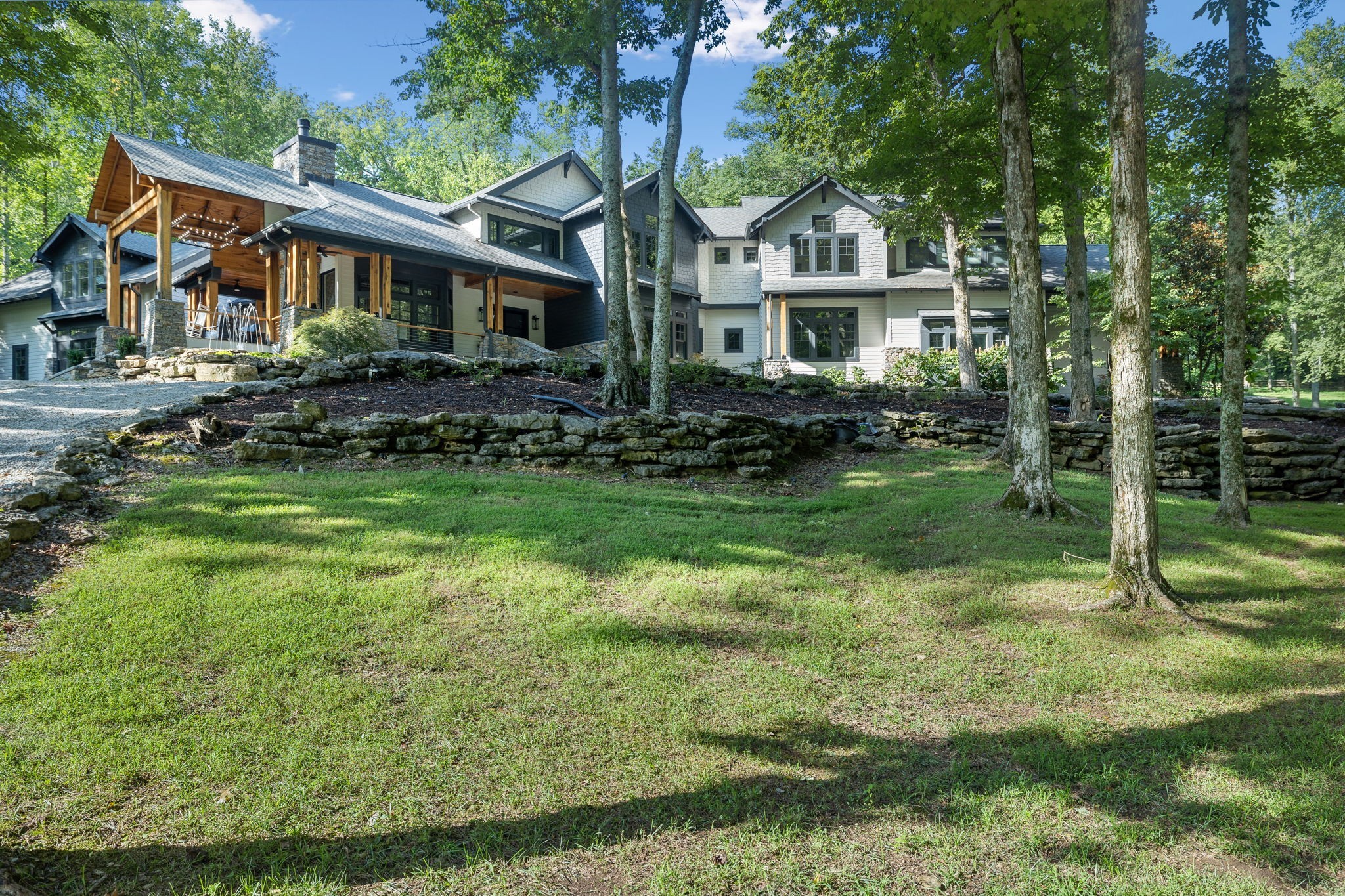 3120 Boxley View Ln Property Photo 1