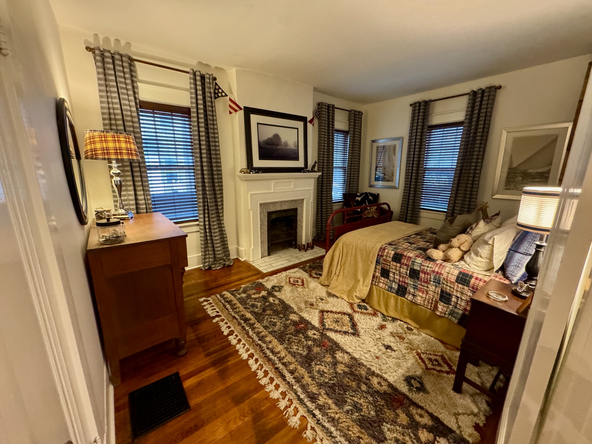 115 N Highland Ave Property Photo 6