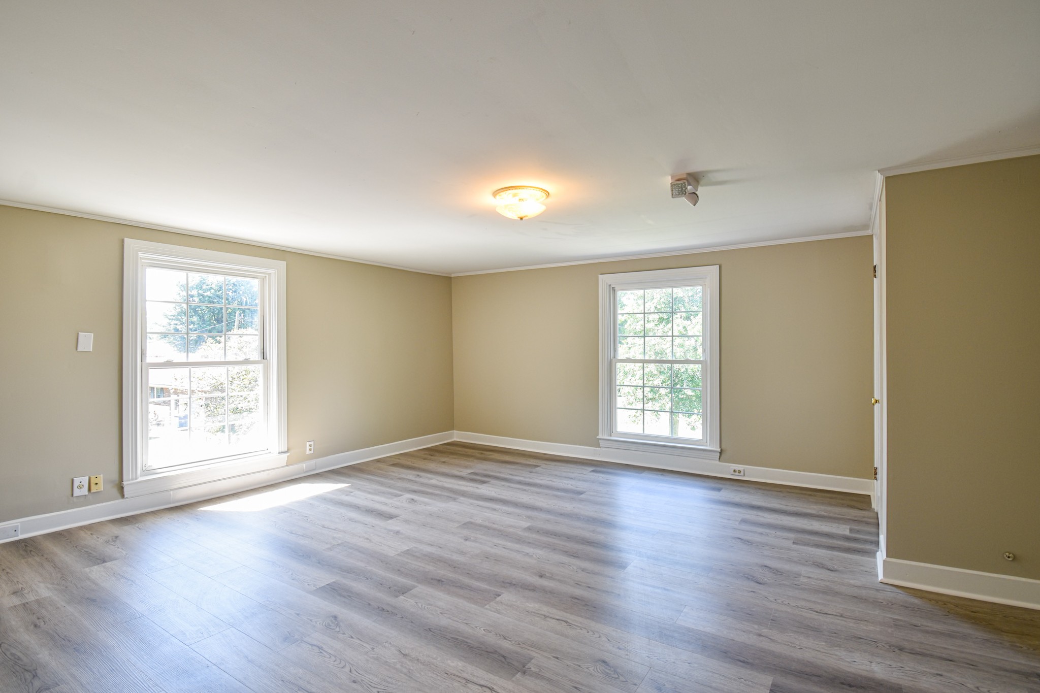 205 Hay Long Ave Property Photo 42