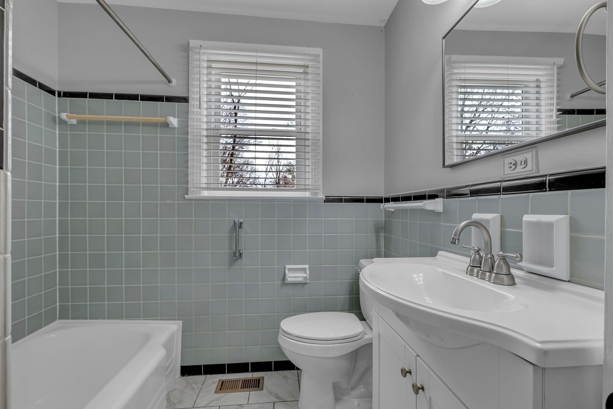 549 Elysian Fields Rd Property Photo 24