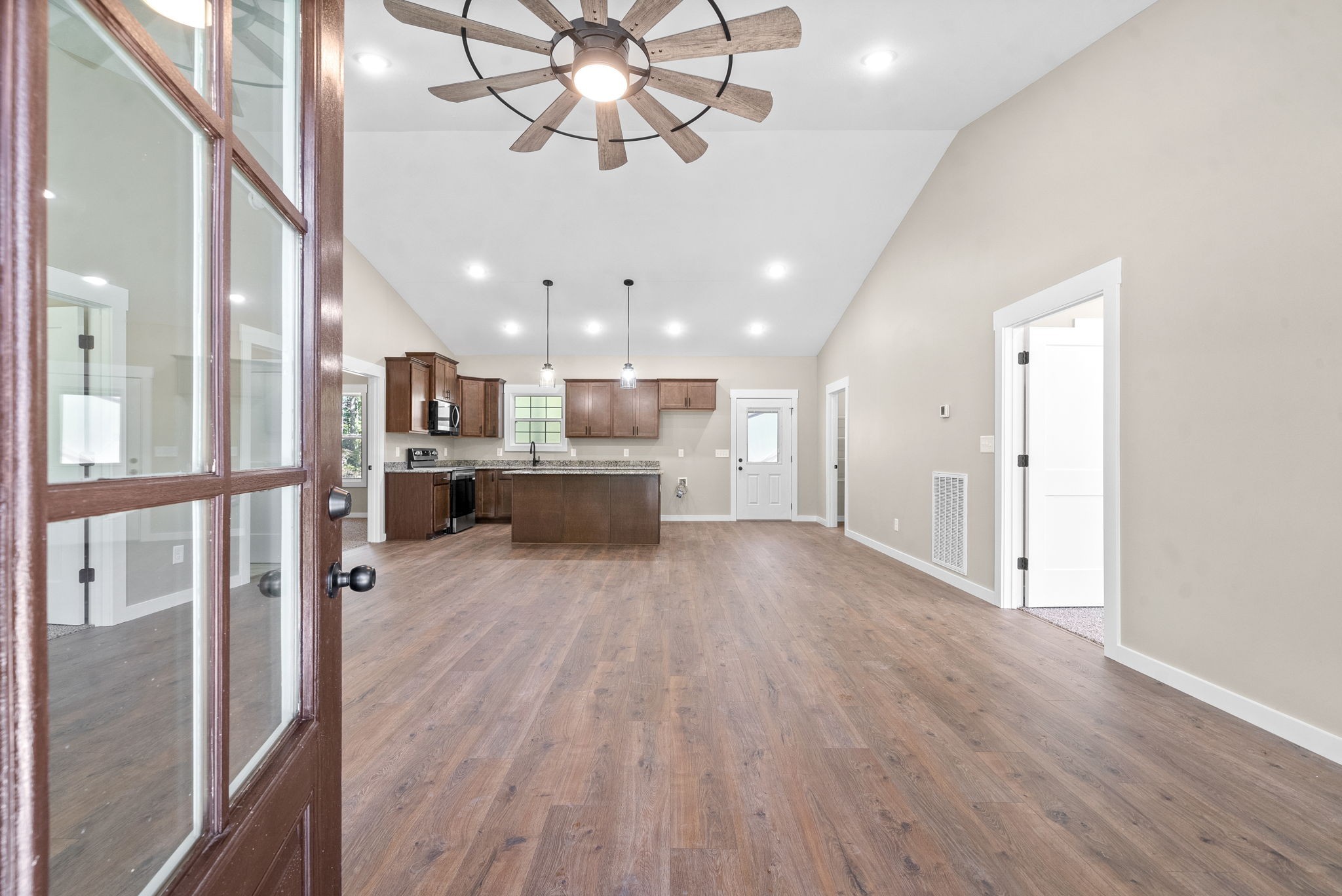 368 Rocky Top Lane Property Photo 6