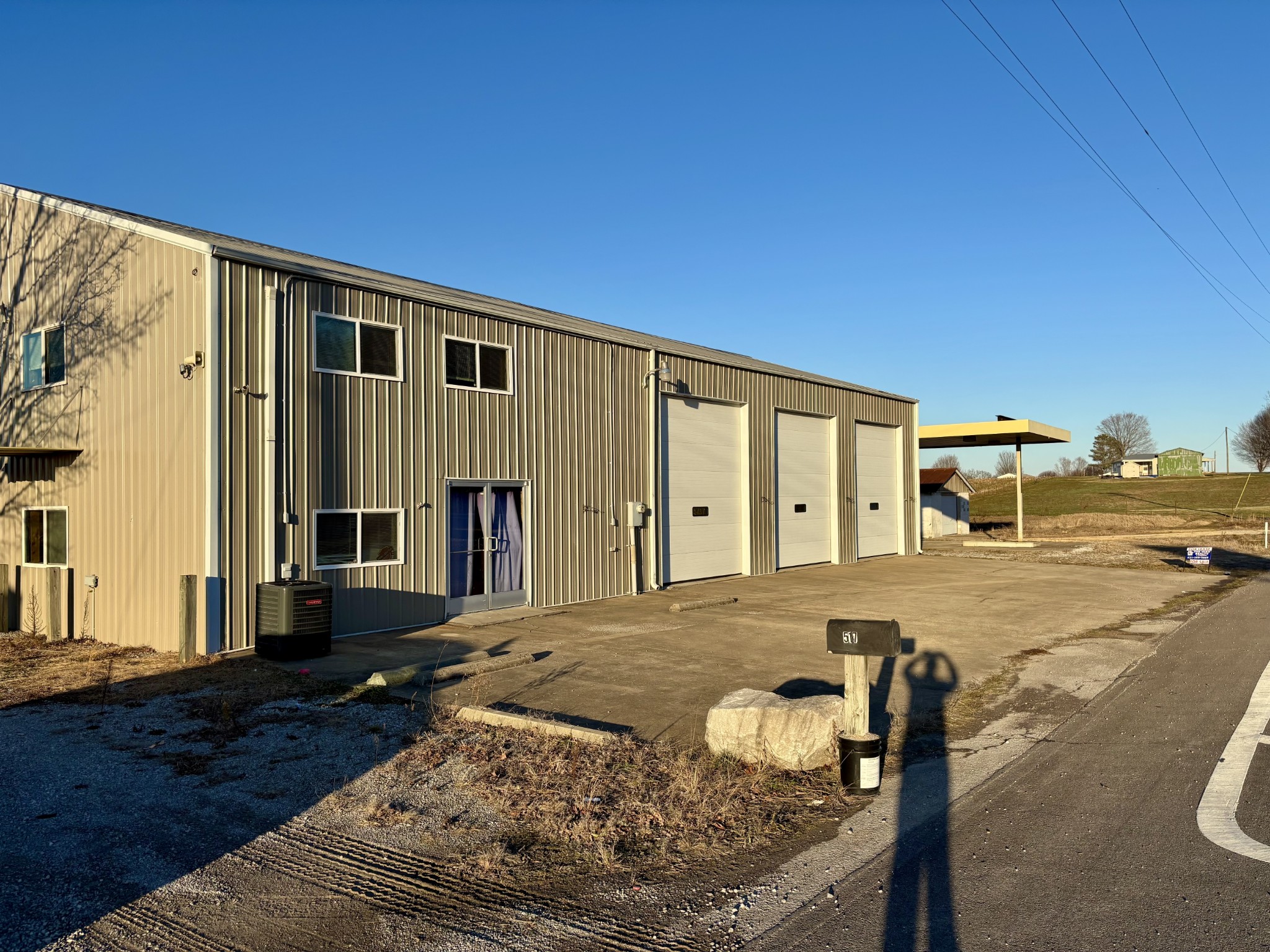 519 Turnpike Rd Property Photo 3