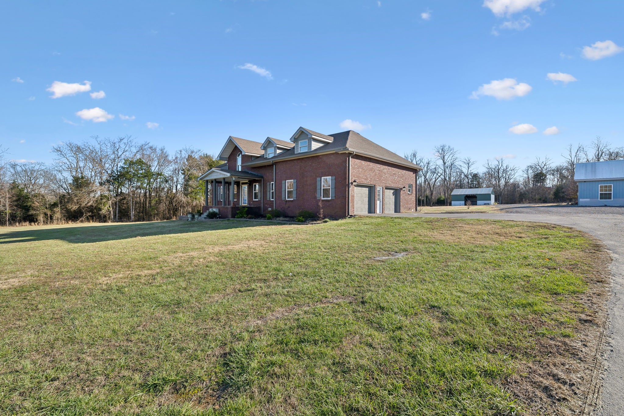 104 Ramsey Ln Property Photo 5