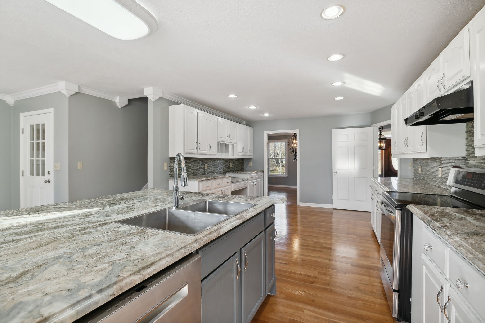 104 Ramsey Ln Property Photo 15