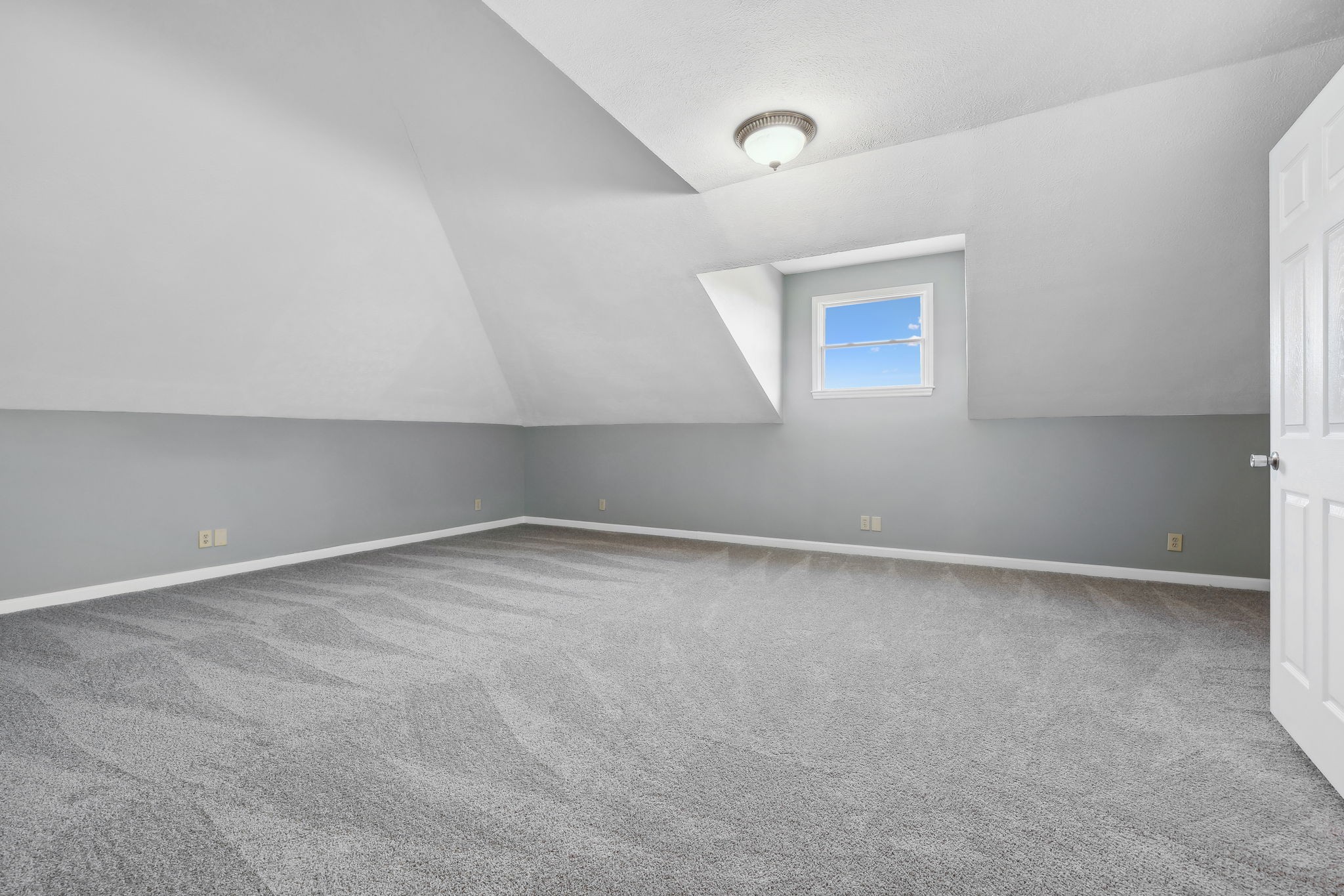 104 Ramsey Ln Property Photo 31