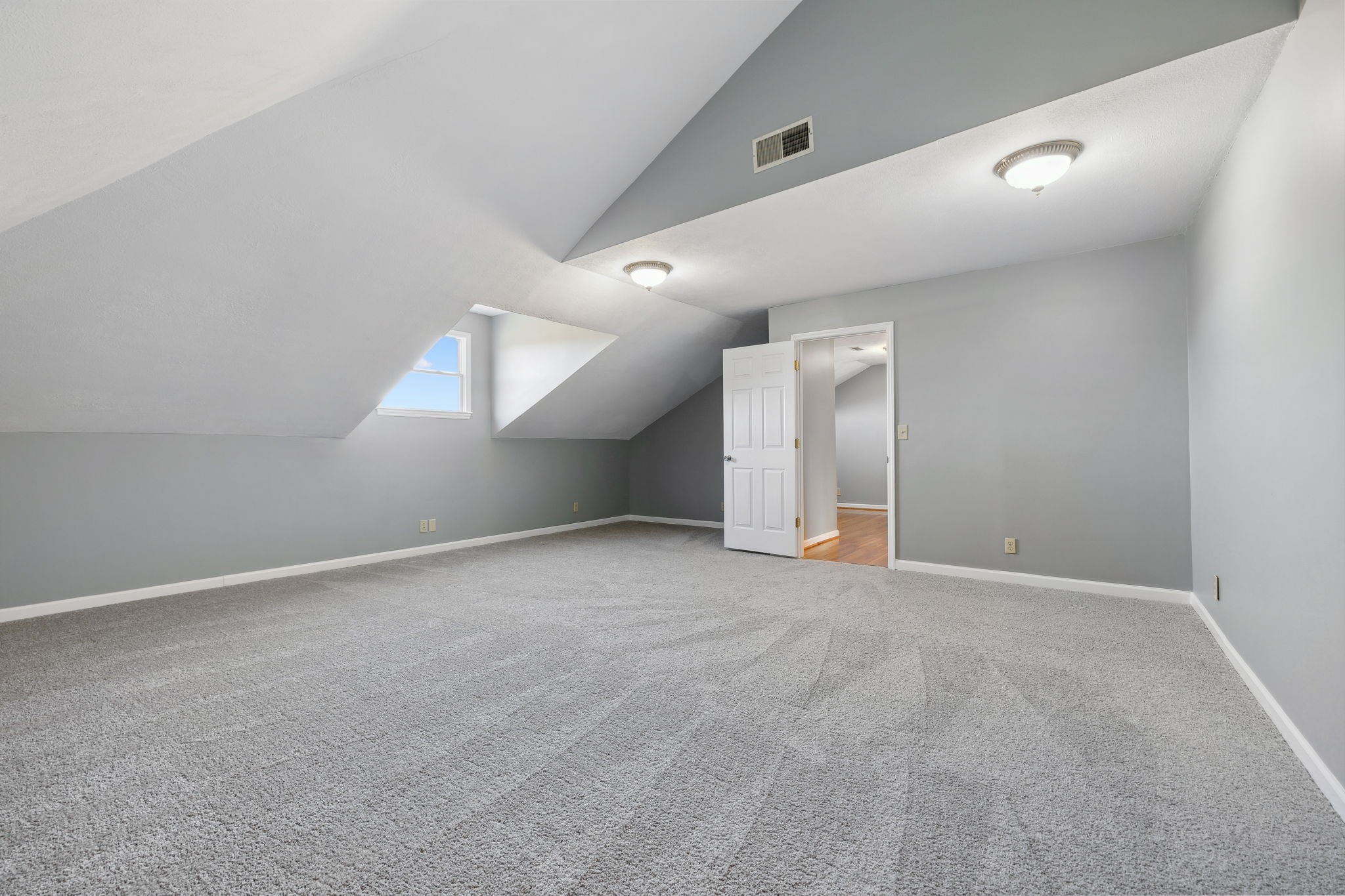 104 Ramsey Ln Property Photo 37