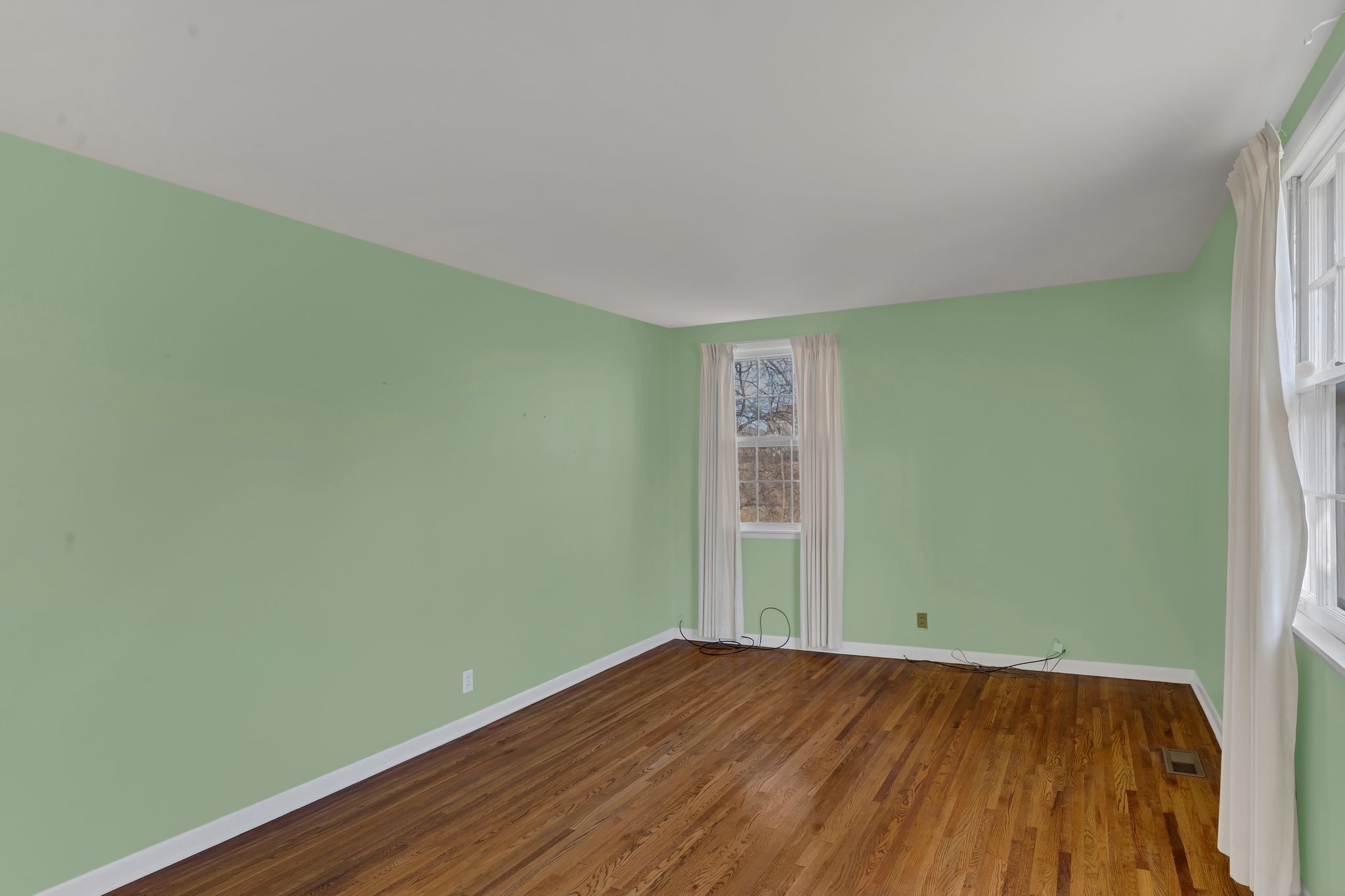 4112 Marydale Dr Property Photo 5