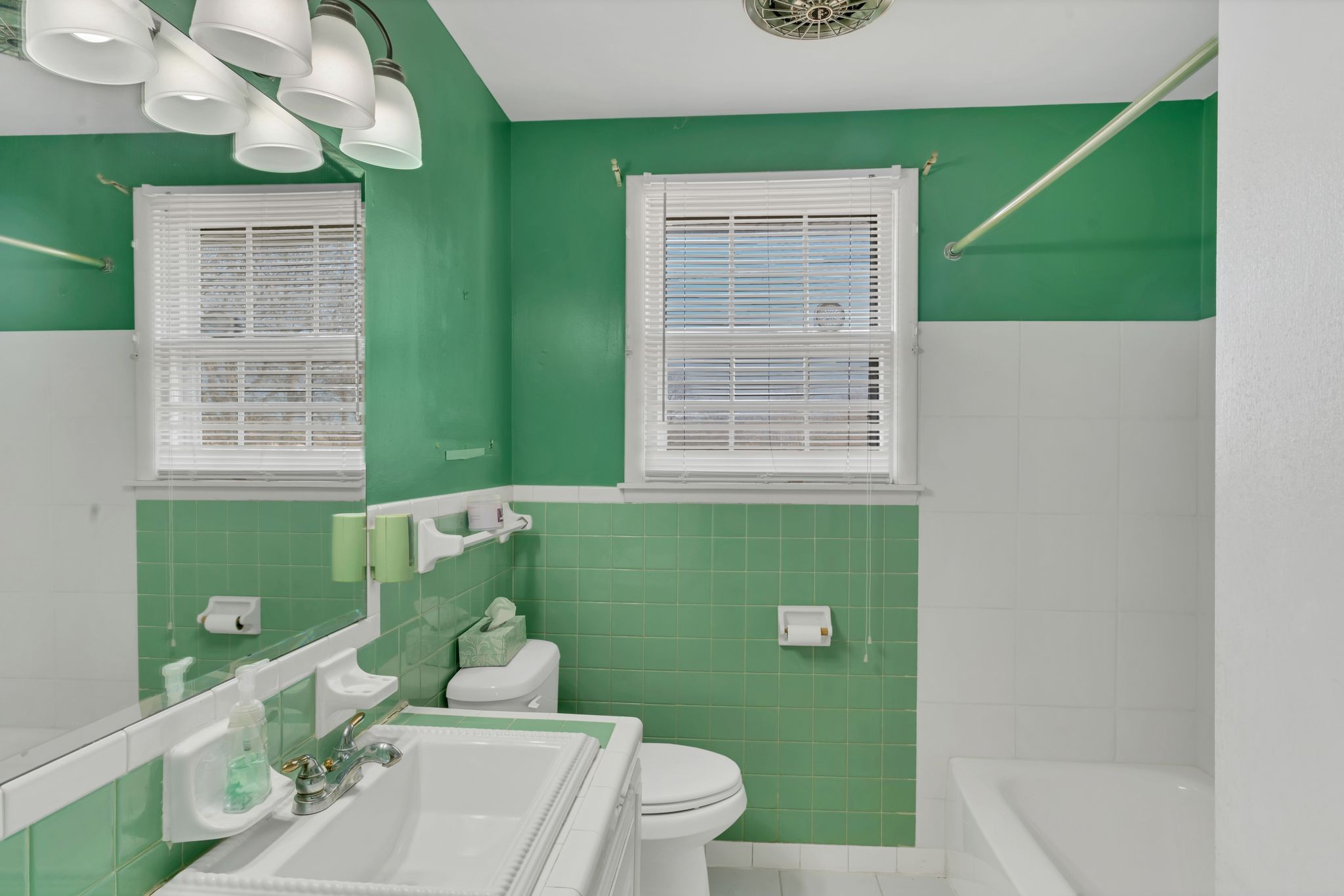 4112 Marydale Dr Property Photo 21