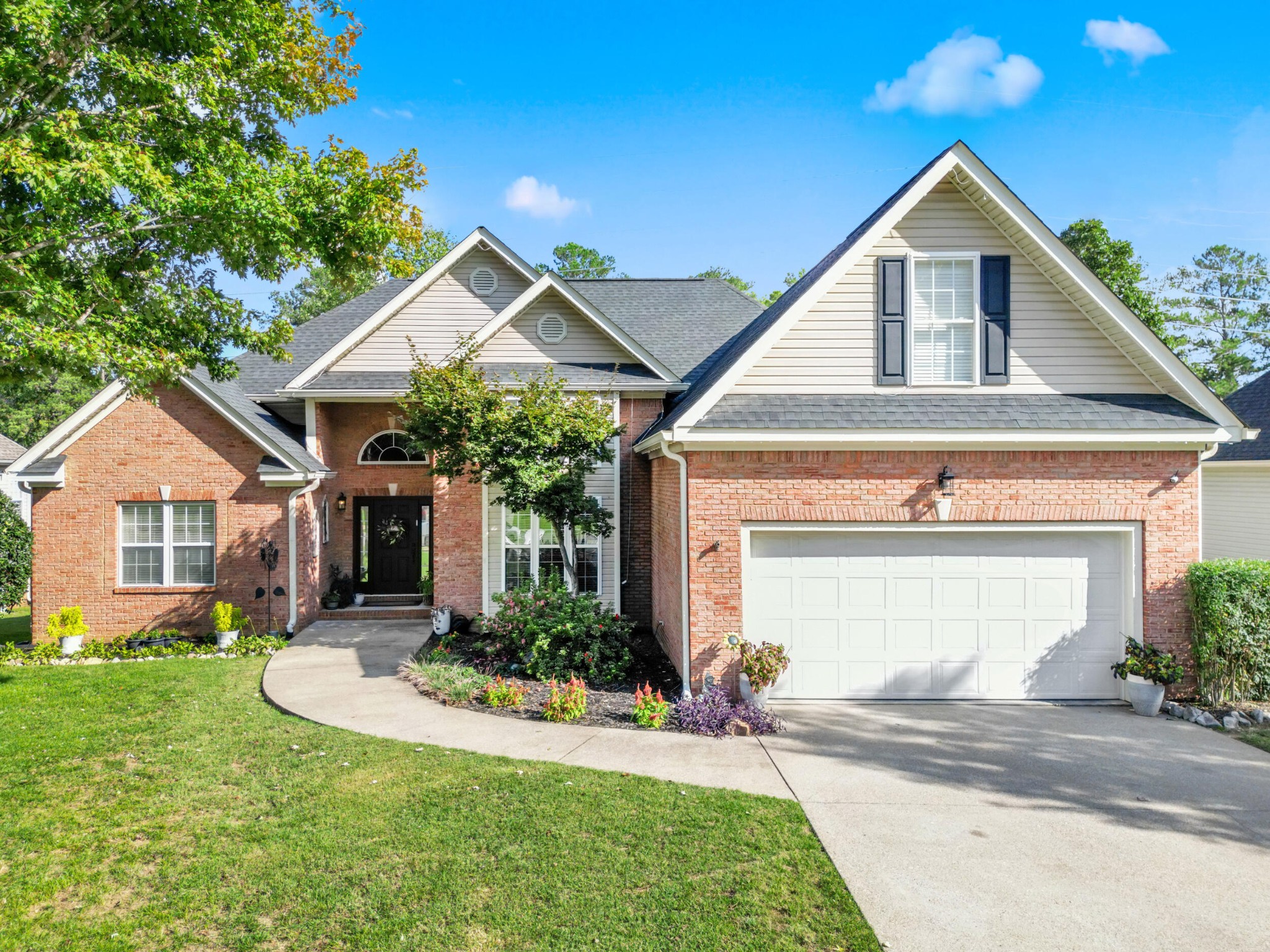 2341 Sargent Daly Drive Property Photo