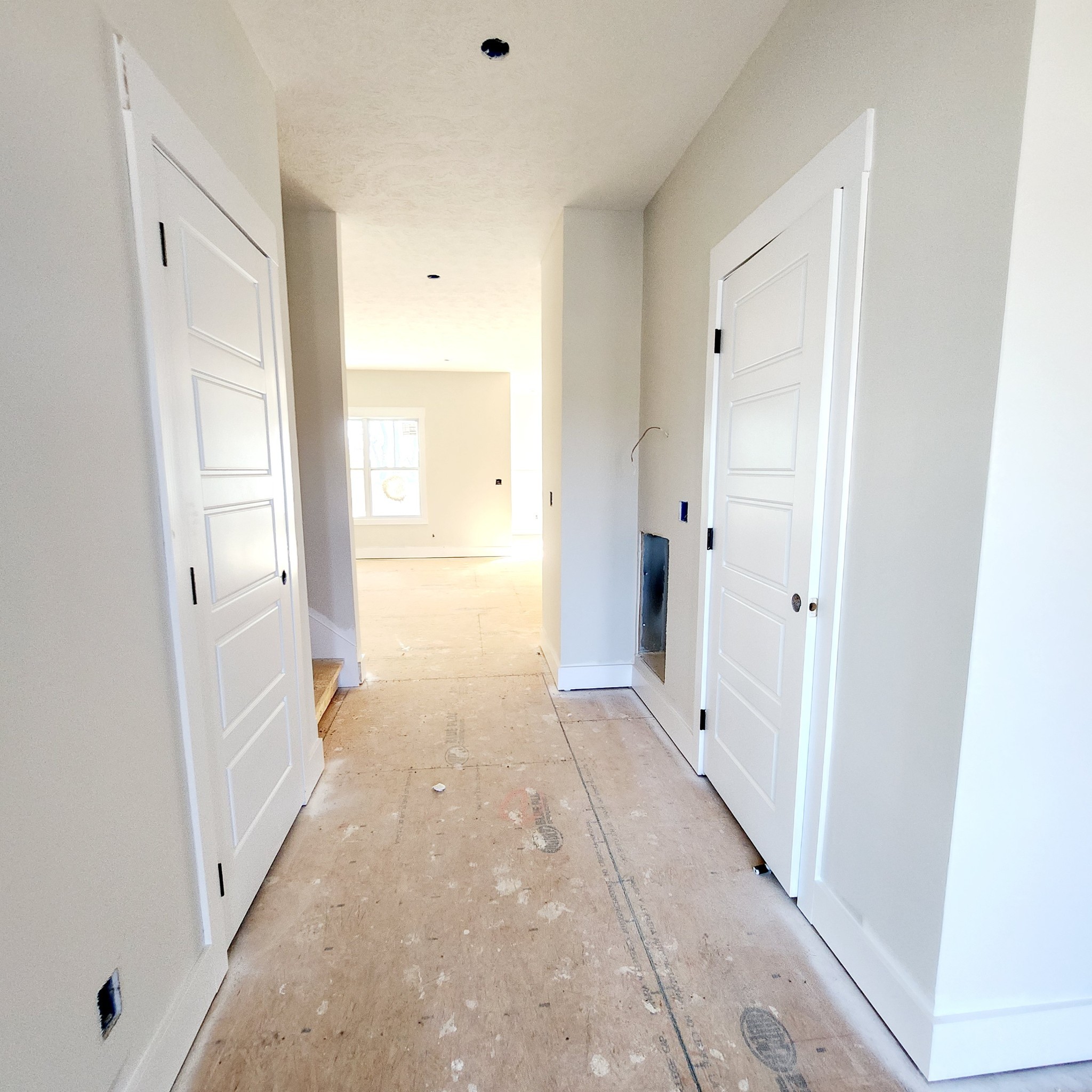 431 Blue Ridge Ct Property Photo 5