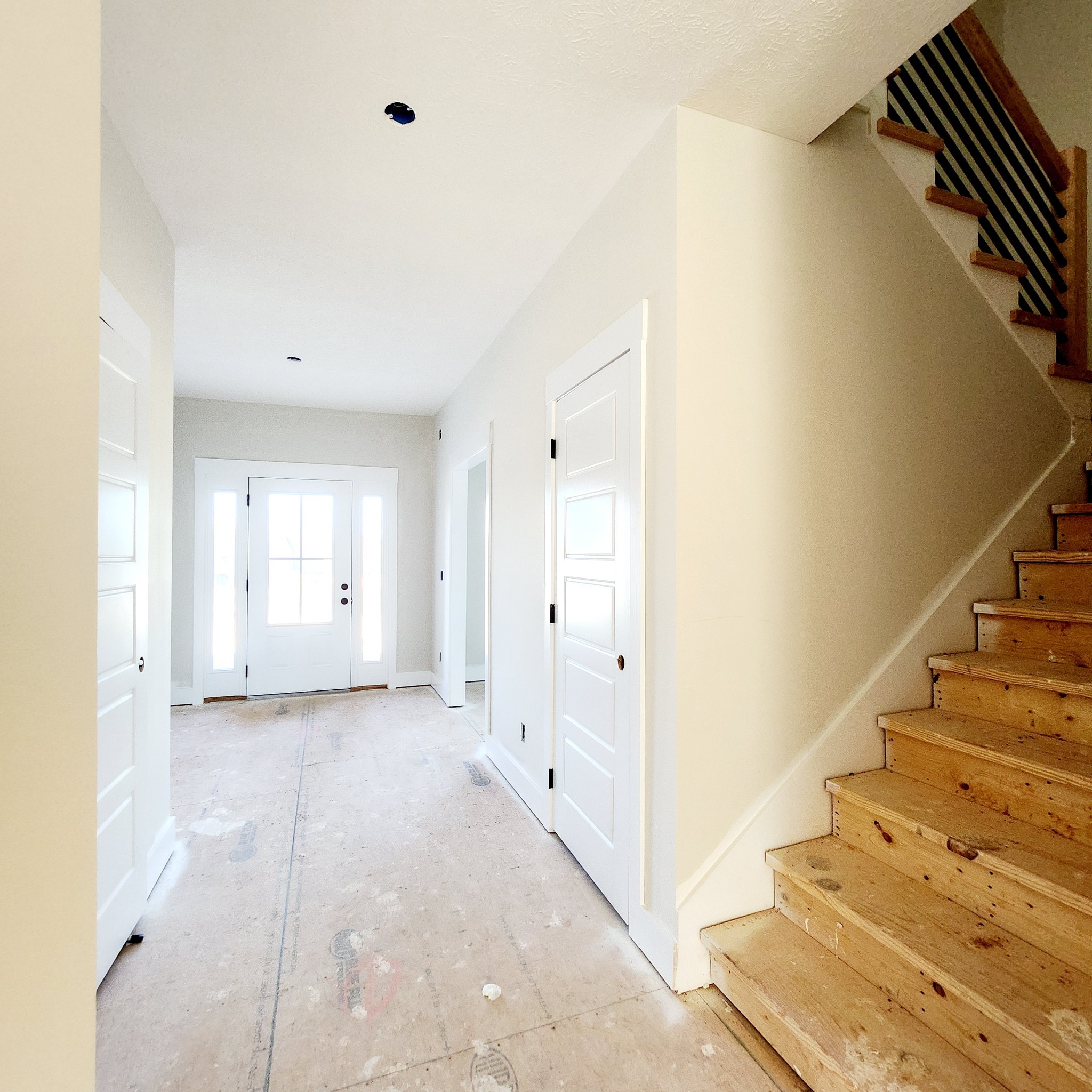 431 Blue Ridge Ct Property Photo 6