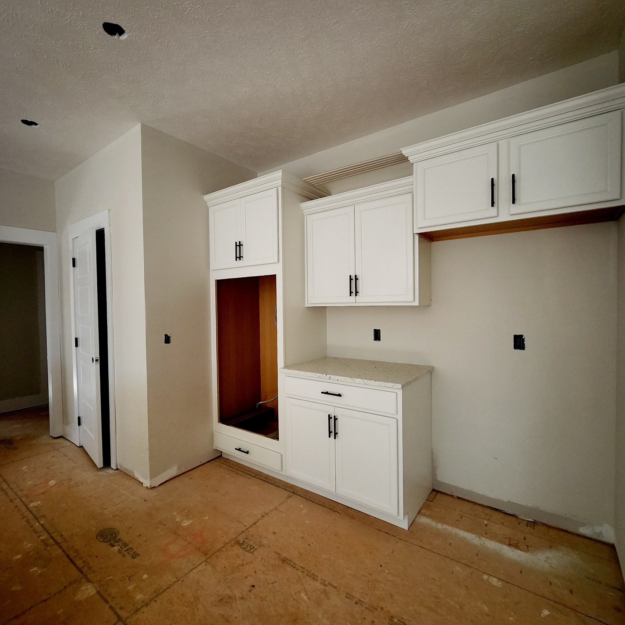 431 Blue Ridge Ct Property Photo 18