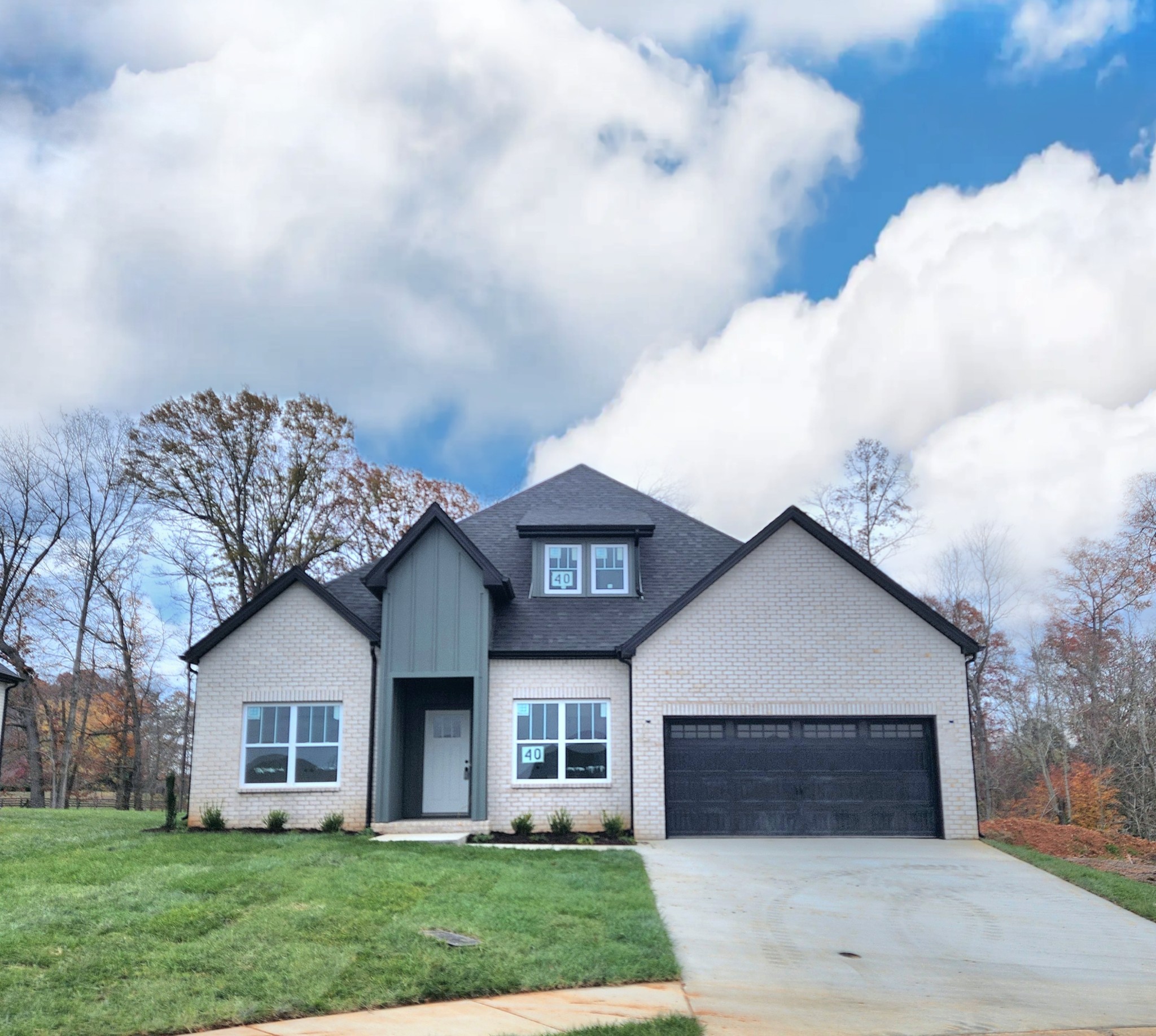 415 Blue Ridge Ct Property Photo 1