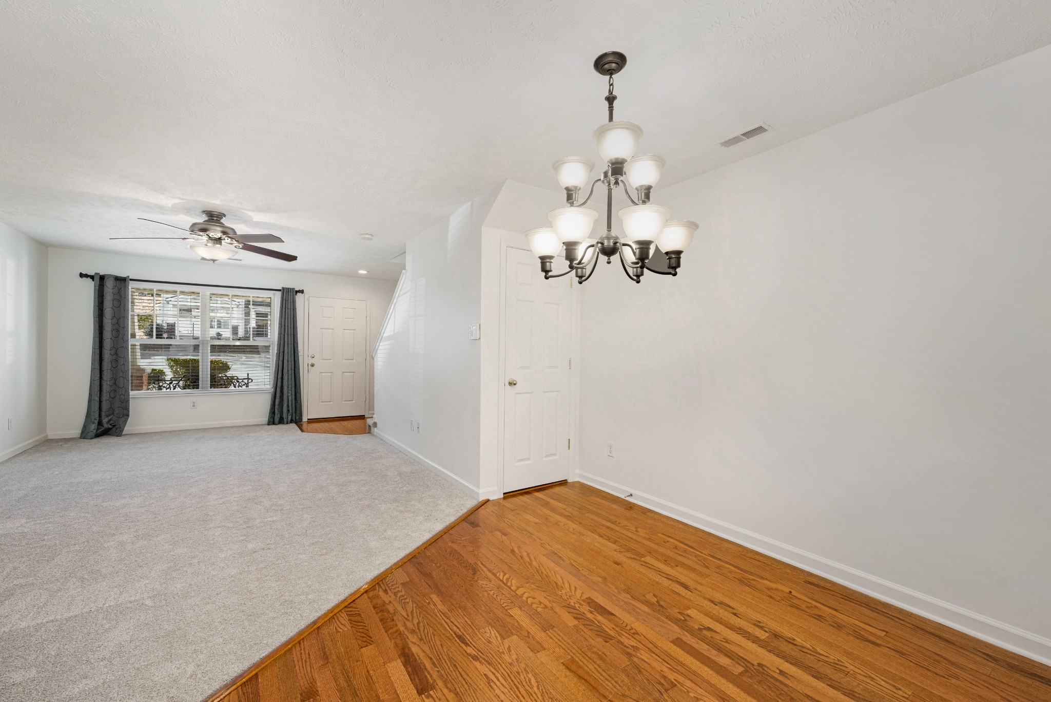 416 Shadow Glen Dr Property Photo 12