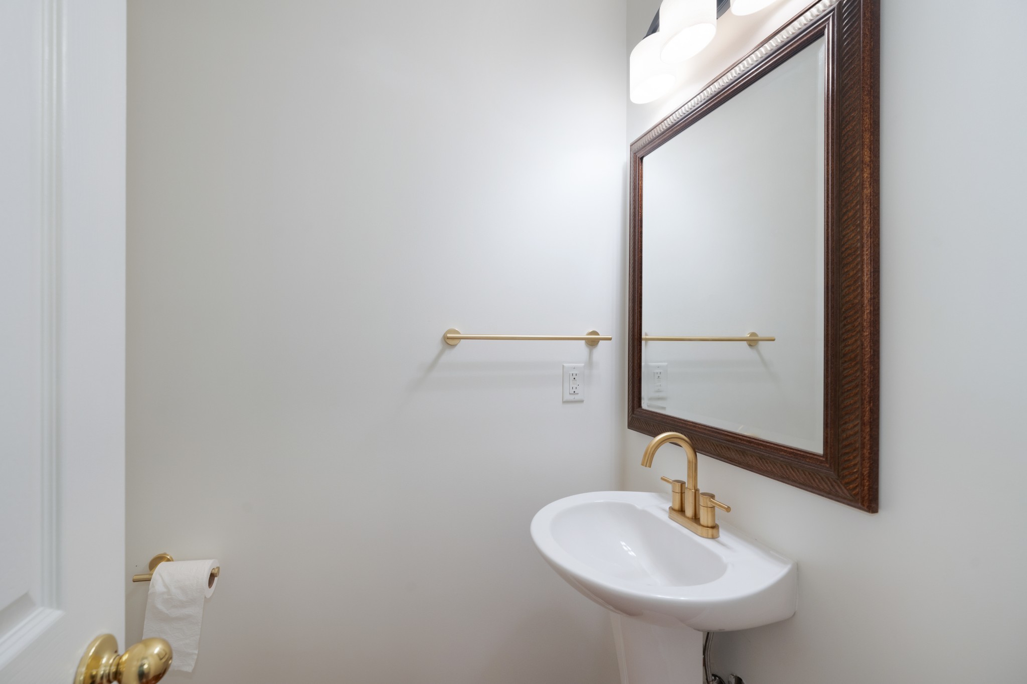 416 Shadow Glen Dr Property Photo 18