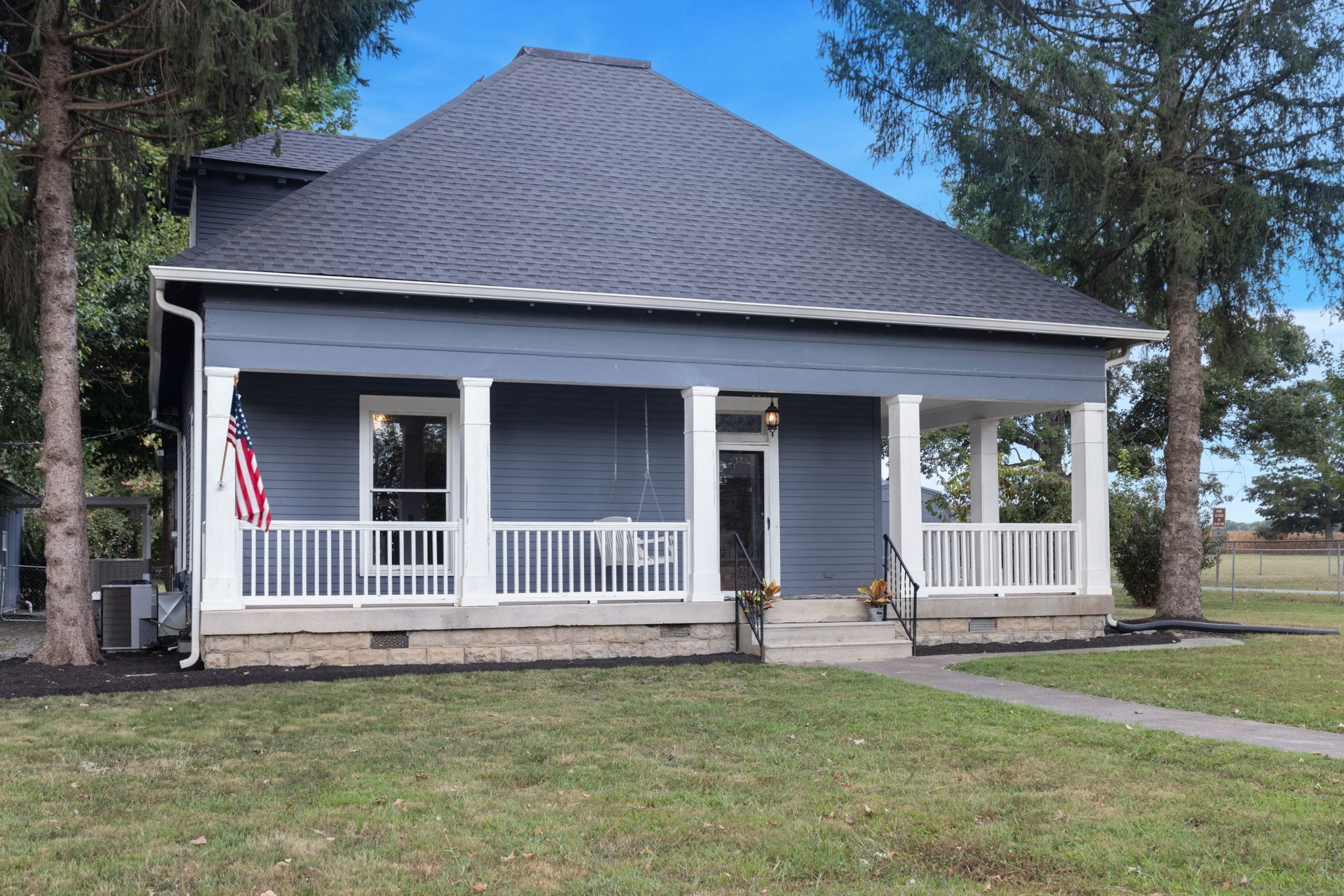 7522 Elm Springs Rd Property Photo
