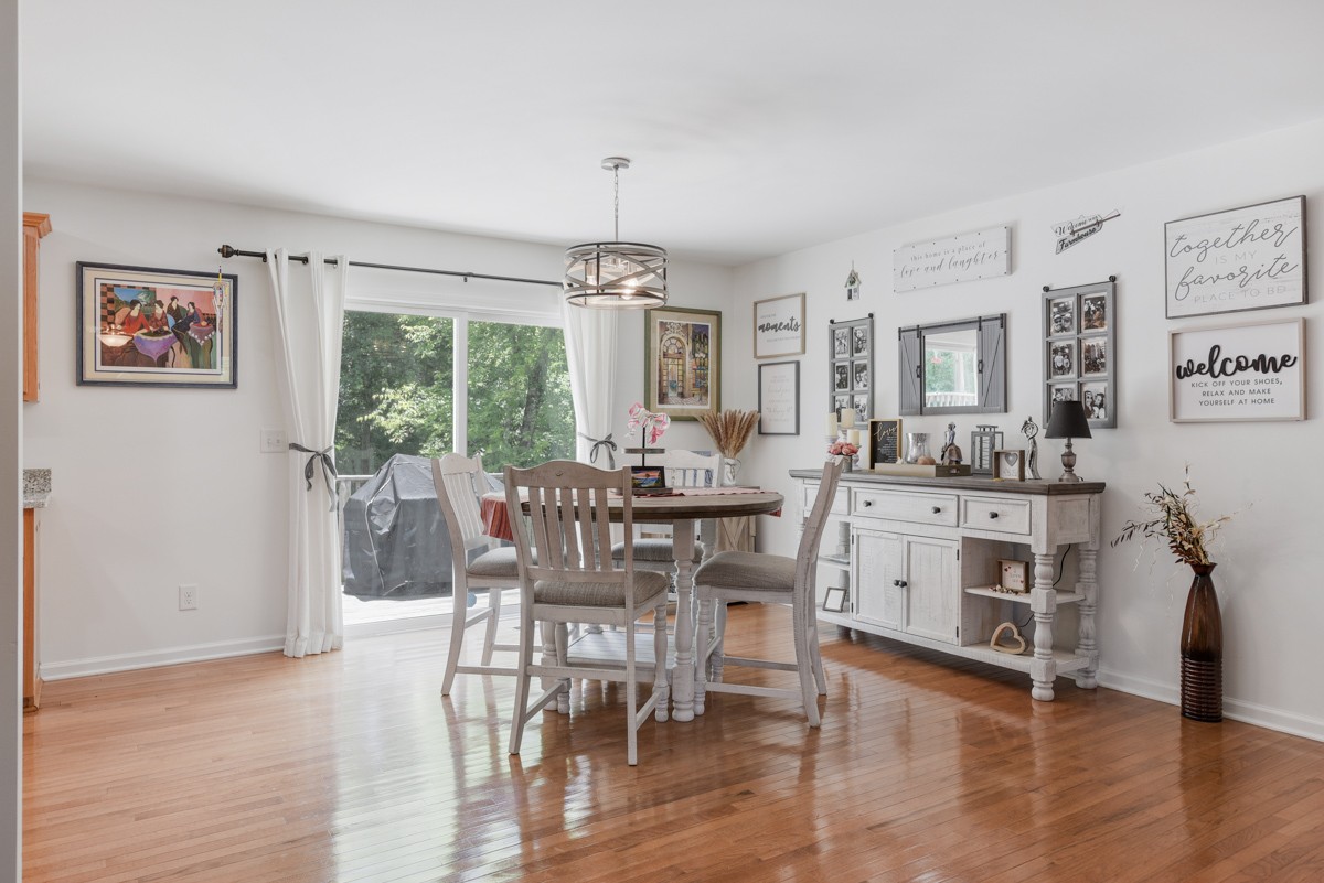 1555 Heller Rdg Property Photo 9