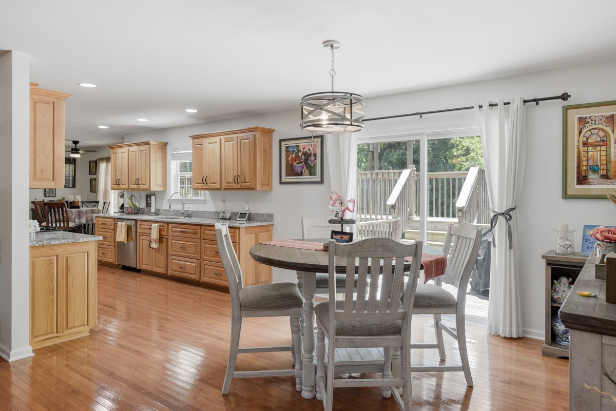 1555 Heller Rdg Property Photo 10