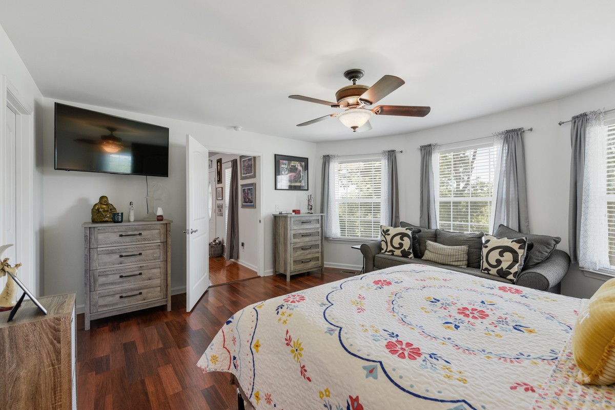 1555 Heller Rdg Property Photo 22