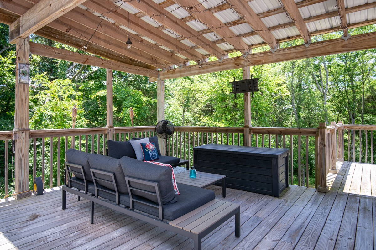 1555 Heller Rdg Property Photo 30