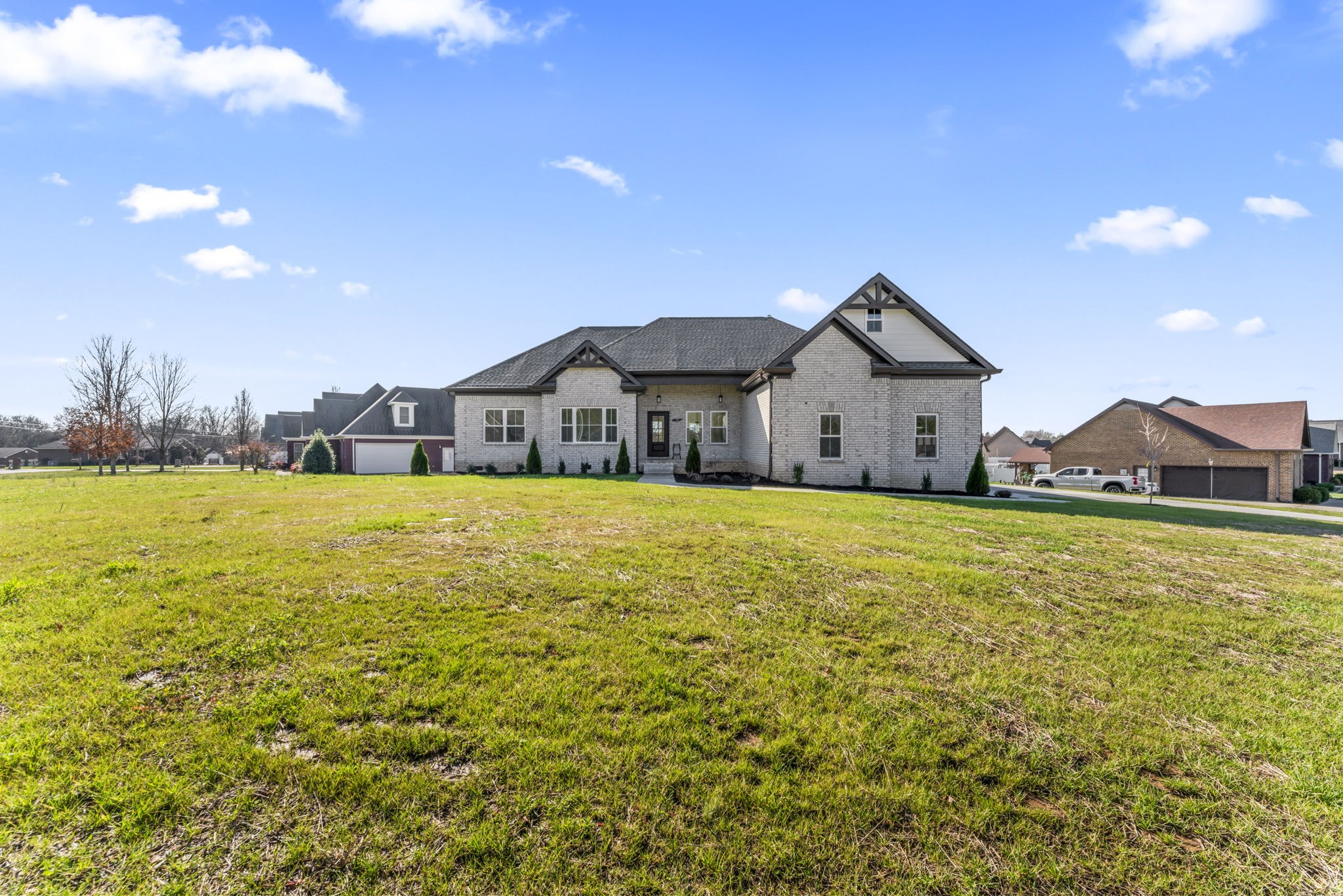 510 Apple Blossom Trl Property Photo 3