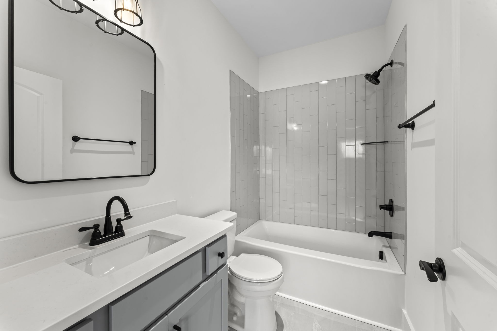 510 Apple Blossom Trl Property Photo 22