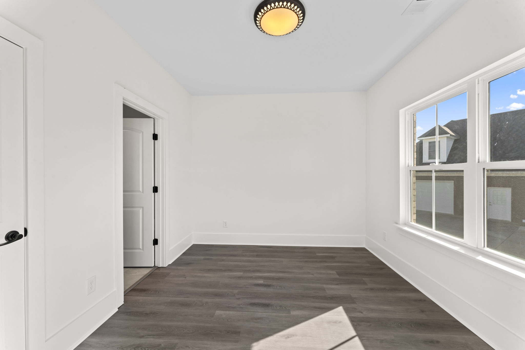 510 Apple Blossom Trl Property Photo 23