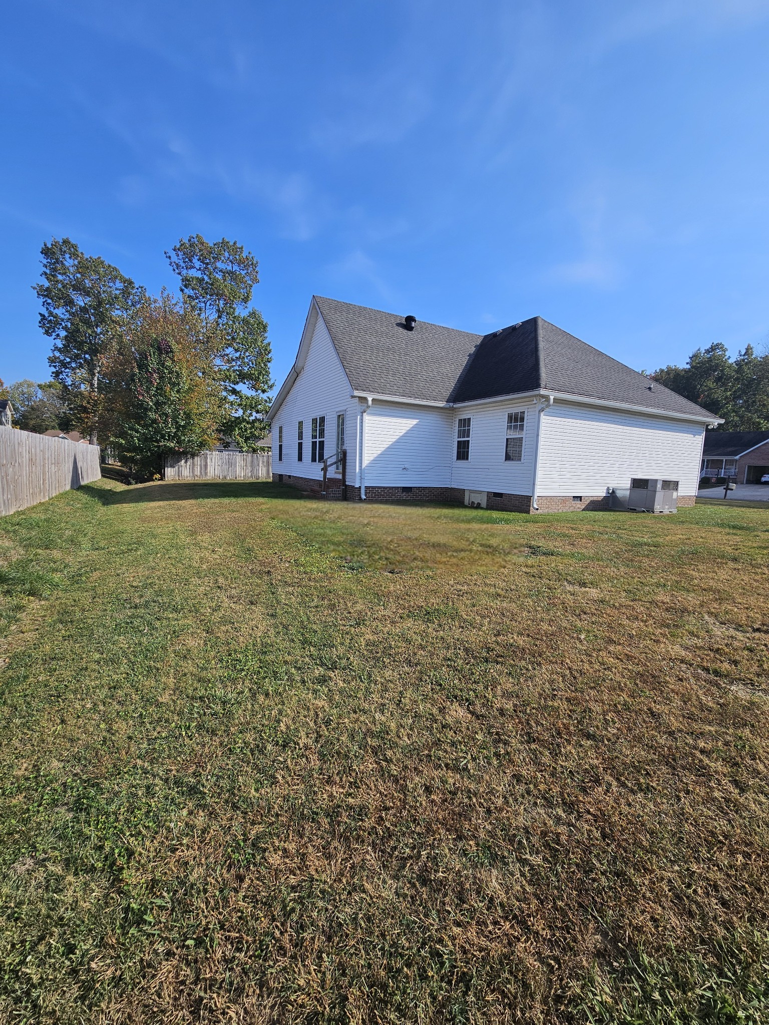 212 Jennings Cir Property Photo 4