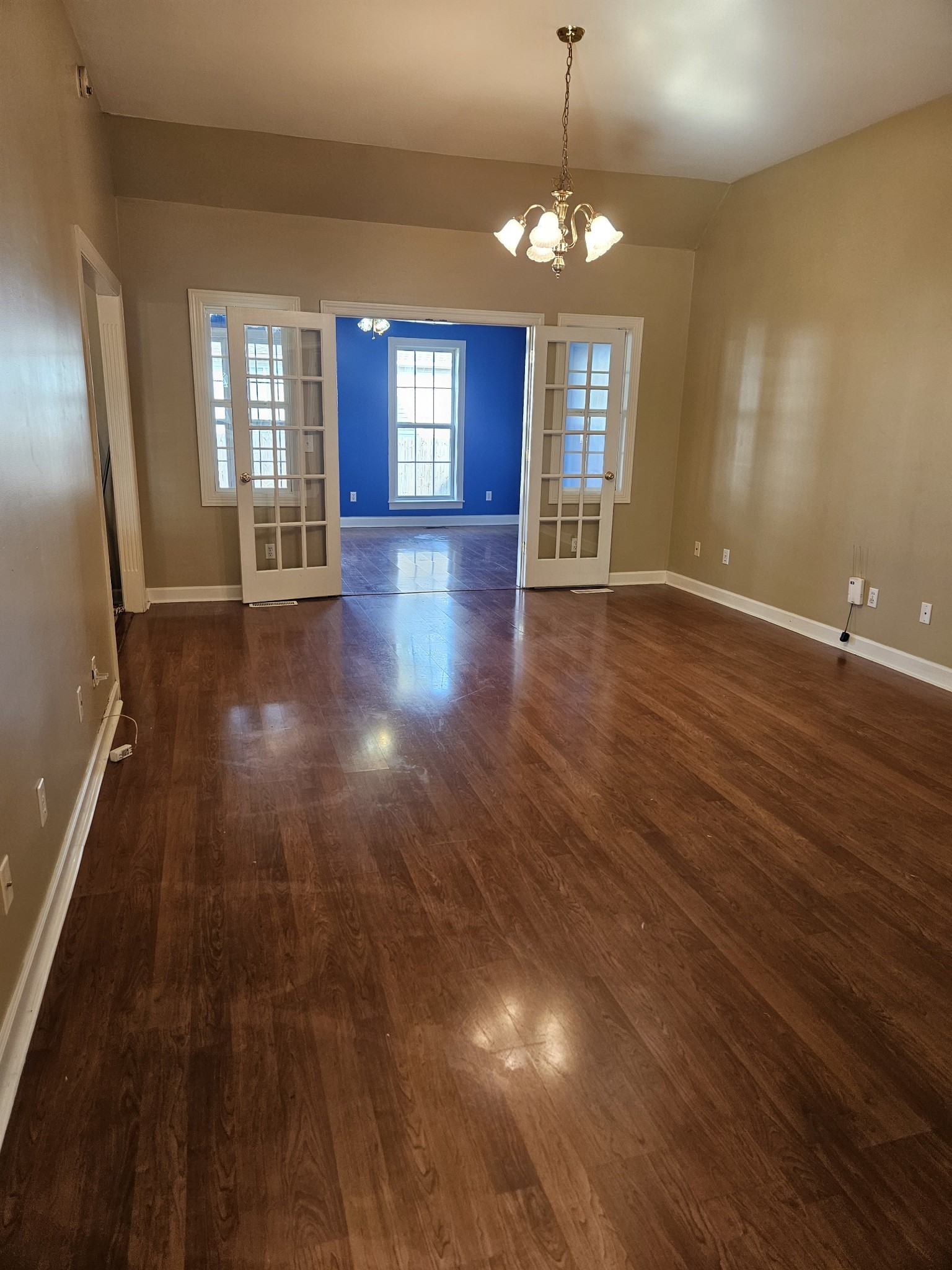 212 Jennings Cir Property Photo 5