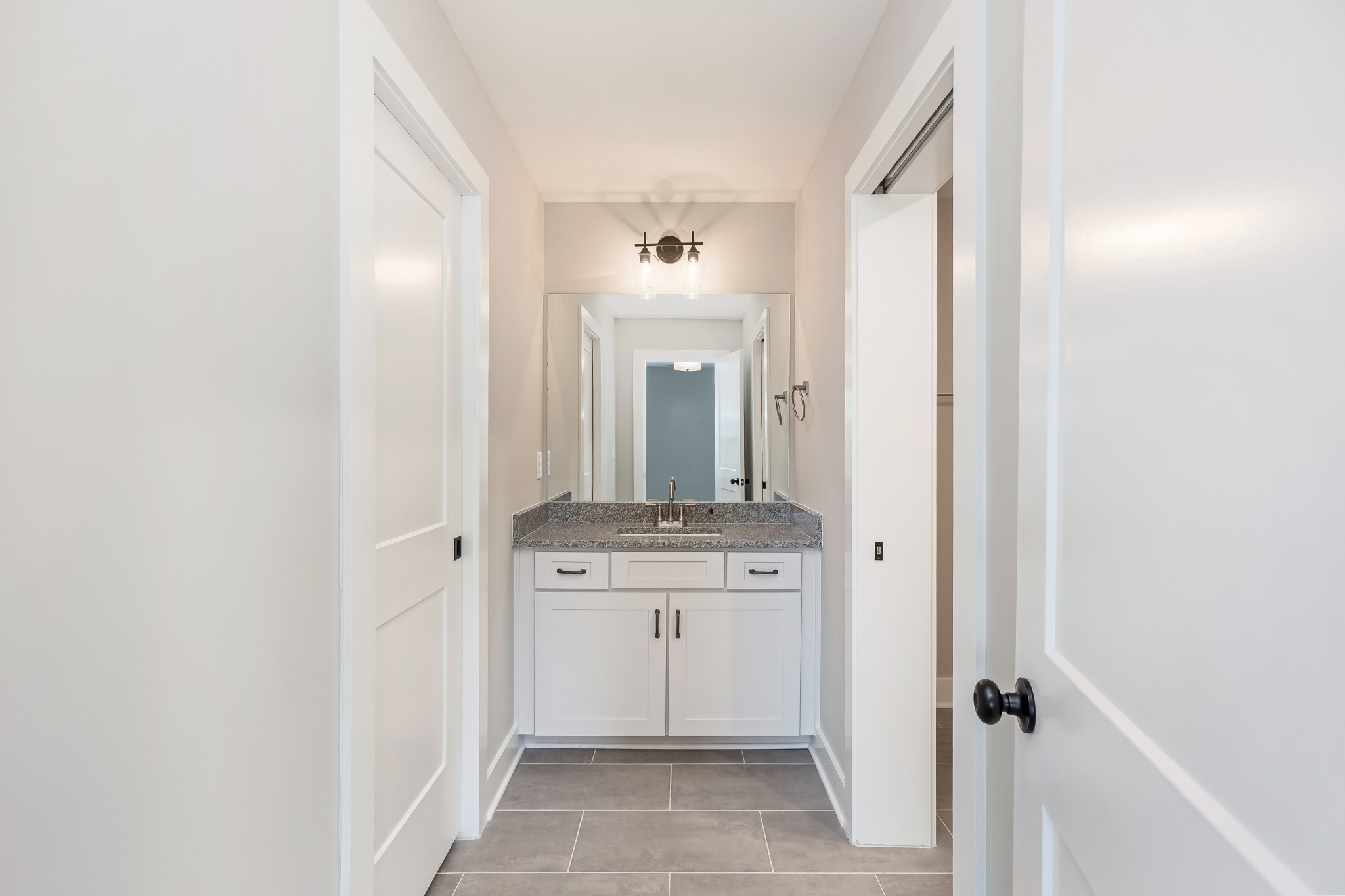 300 Jasmine Park Property Photo 22