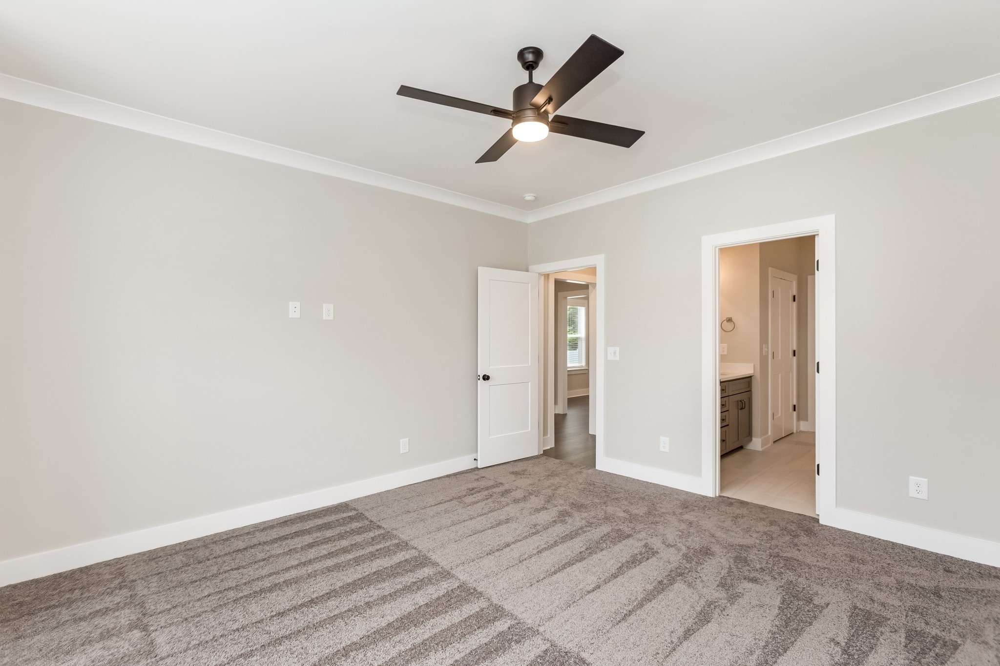300 Jasmine Park Property Photo 29
