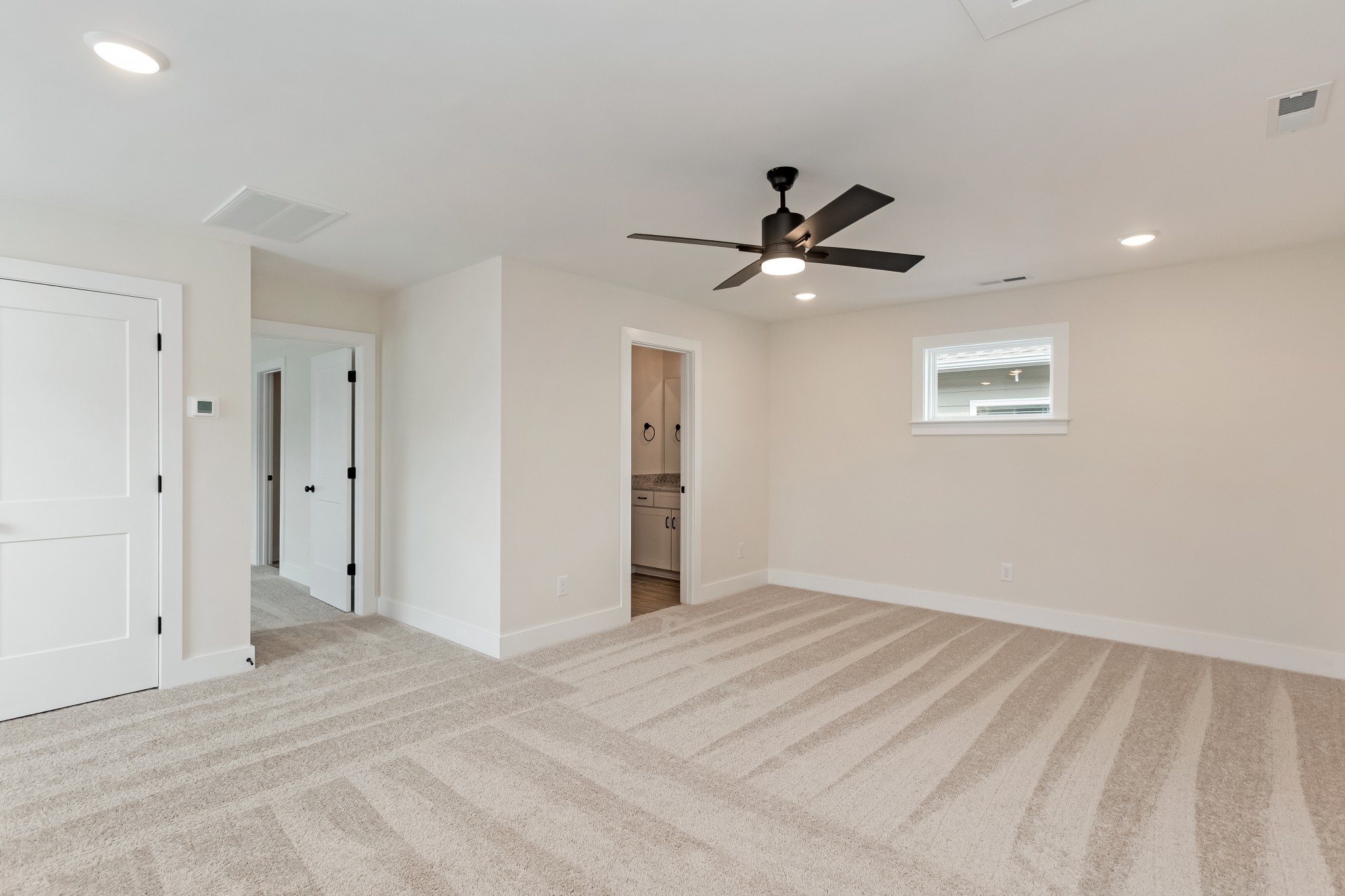313 Jasmine Park Property Photo 21