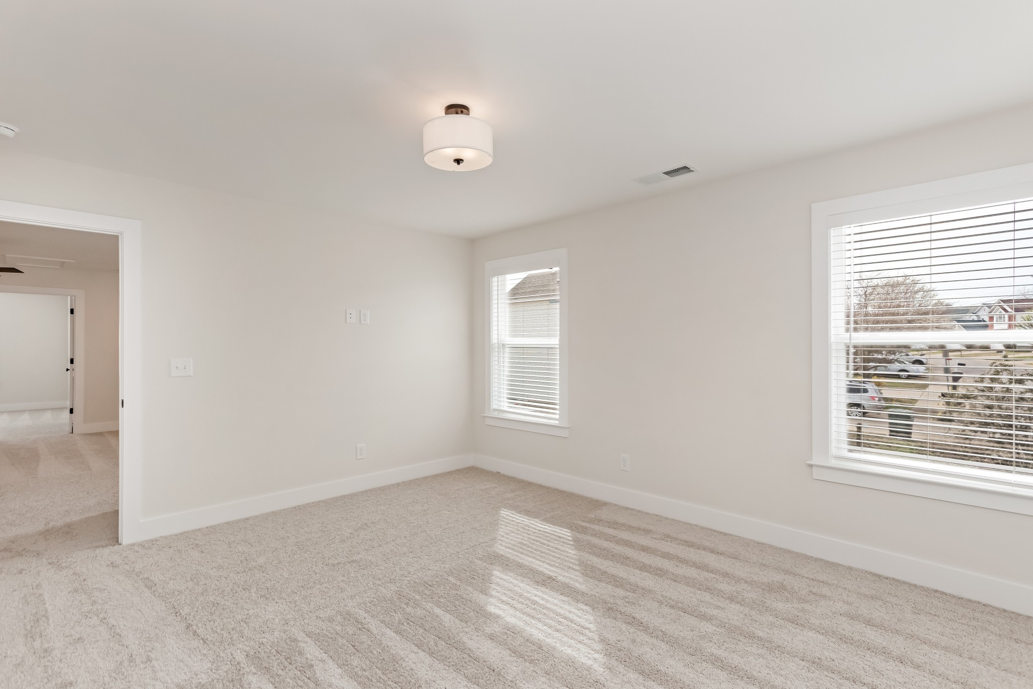 313 Jasmine Park Property Photo 27