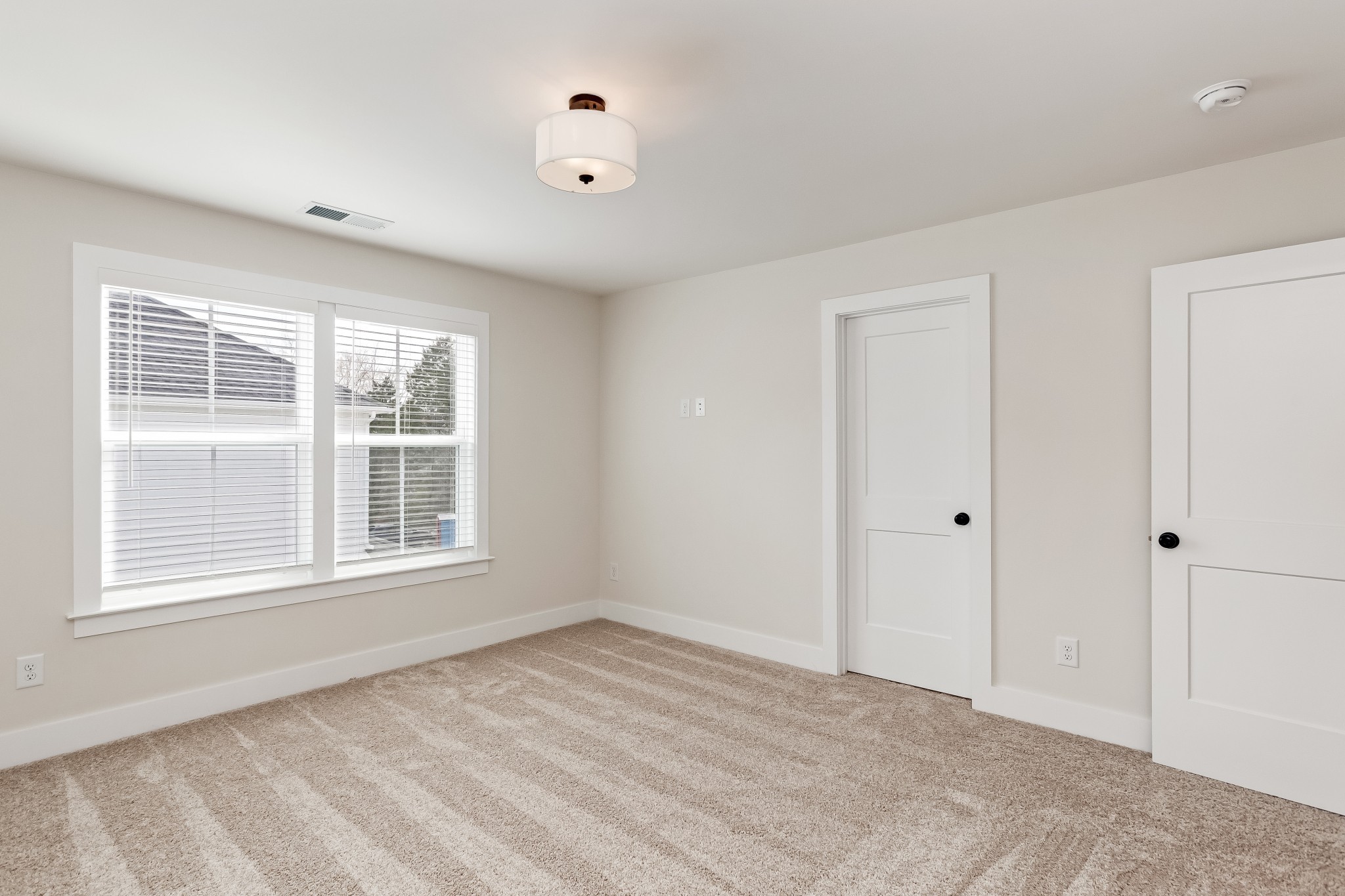313 Jasmine Park Property Photo 30