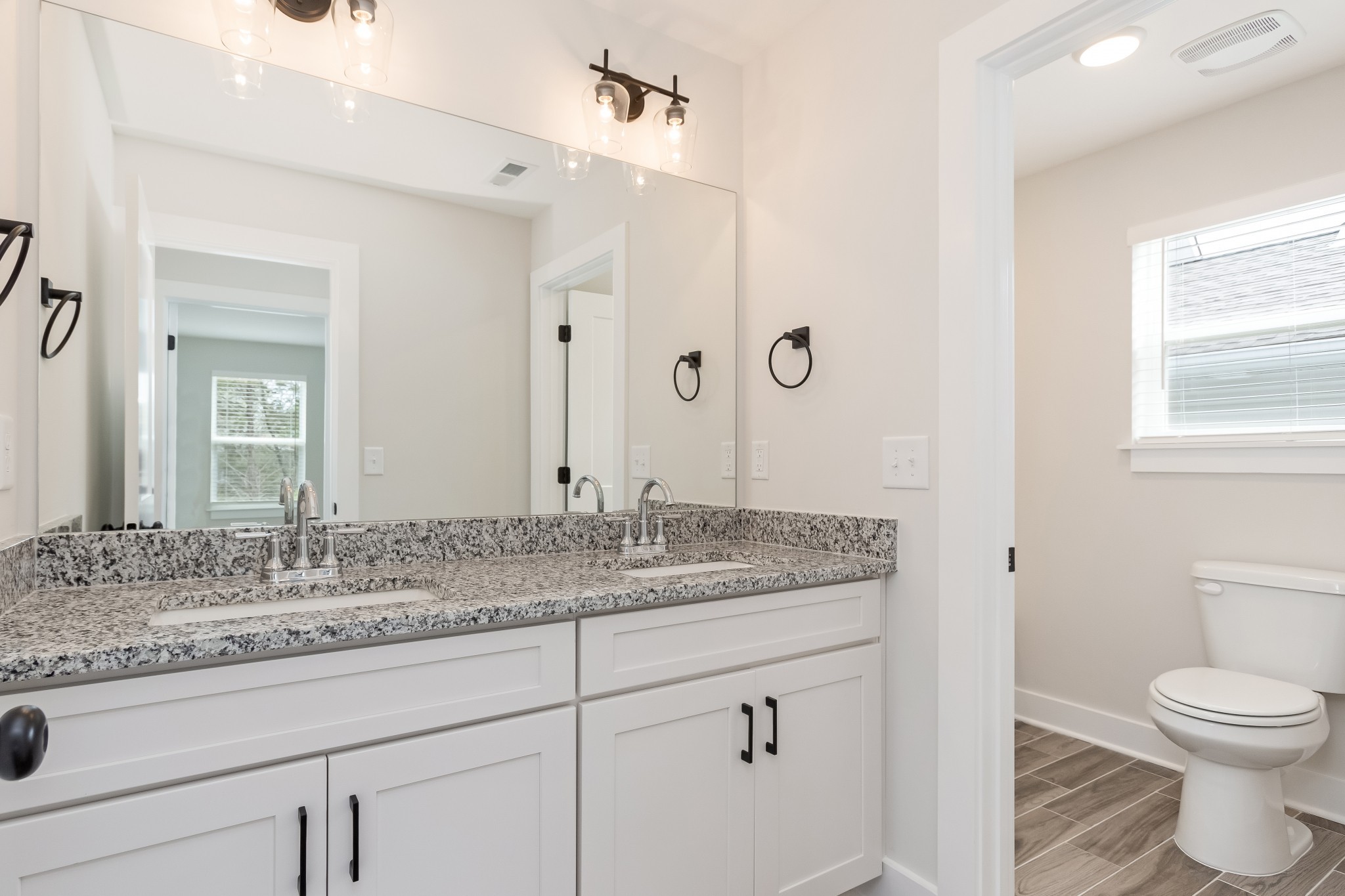 327 Jasmine Park Property Photo 17