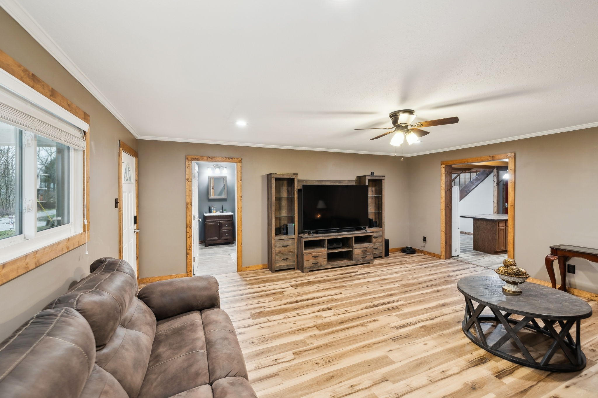 163 1st St Property Photo 30