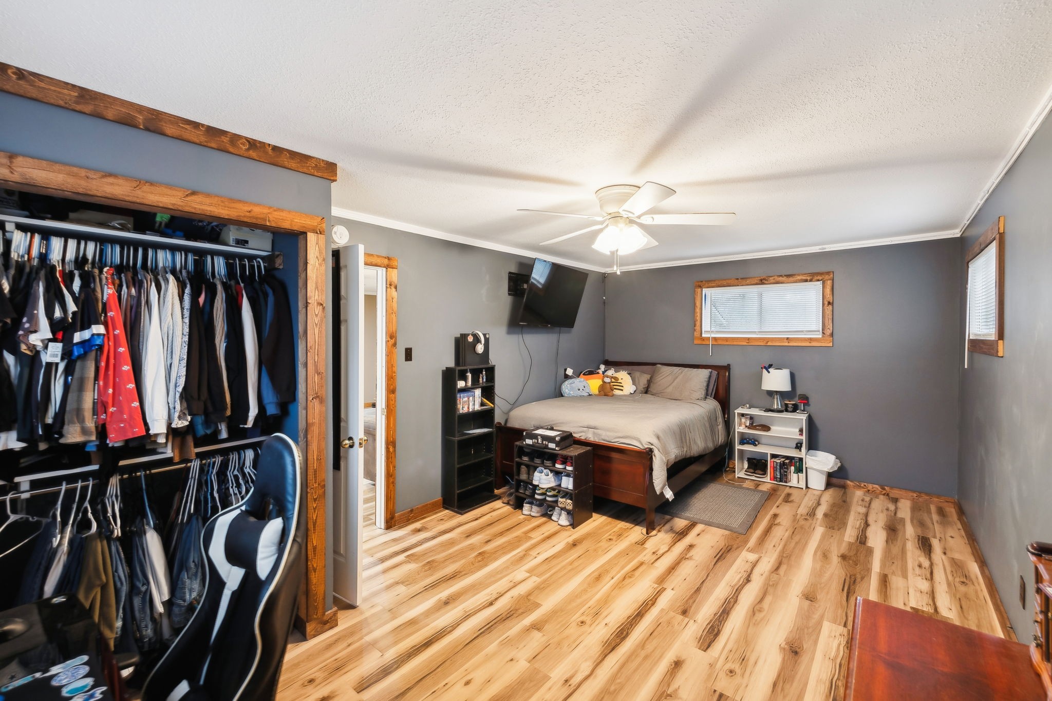 163 1st St Property Photo 39