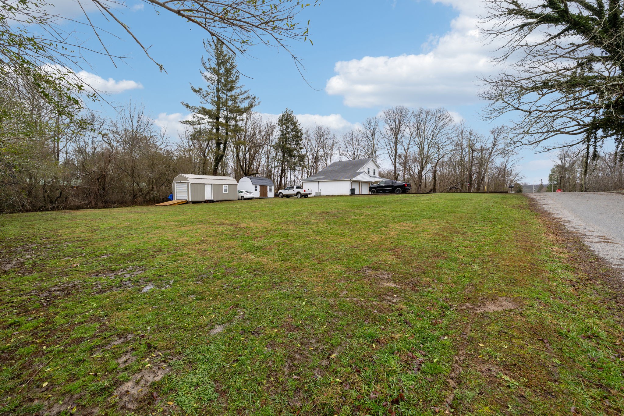 163 1st St Property Photo 58