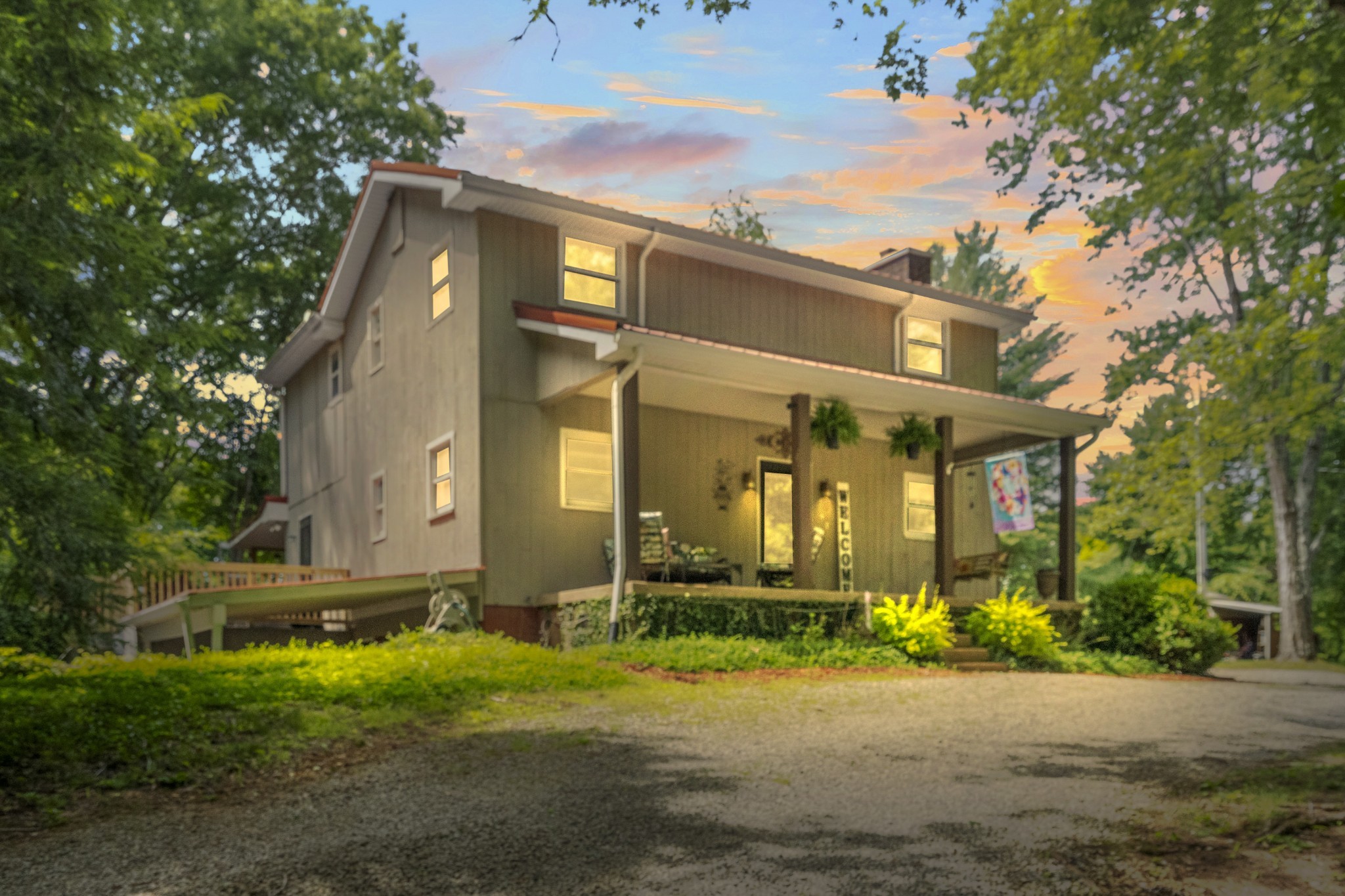 3828 Martins Chapel Rd Property Photo 2