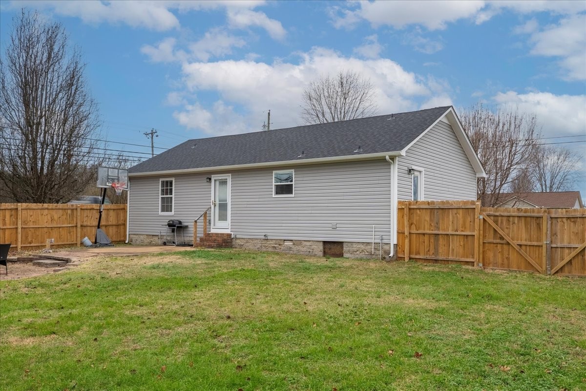 2300 Forrest Fields Dr Property Photo 26