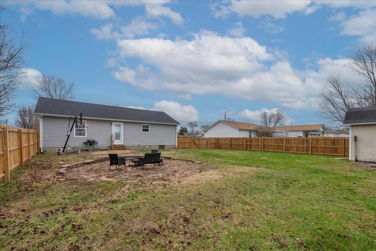 2300 Forrest Fields Dr Property Photo 27