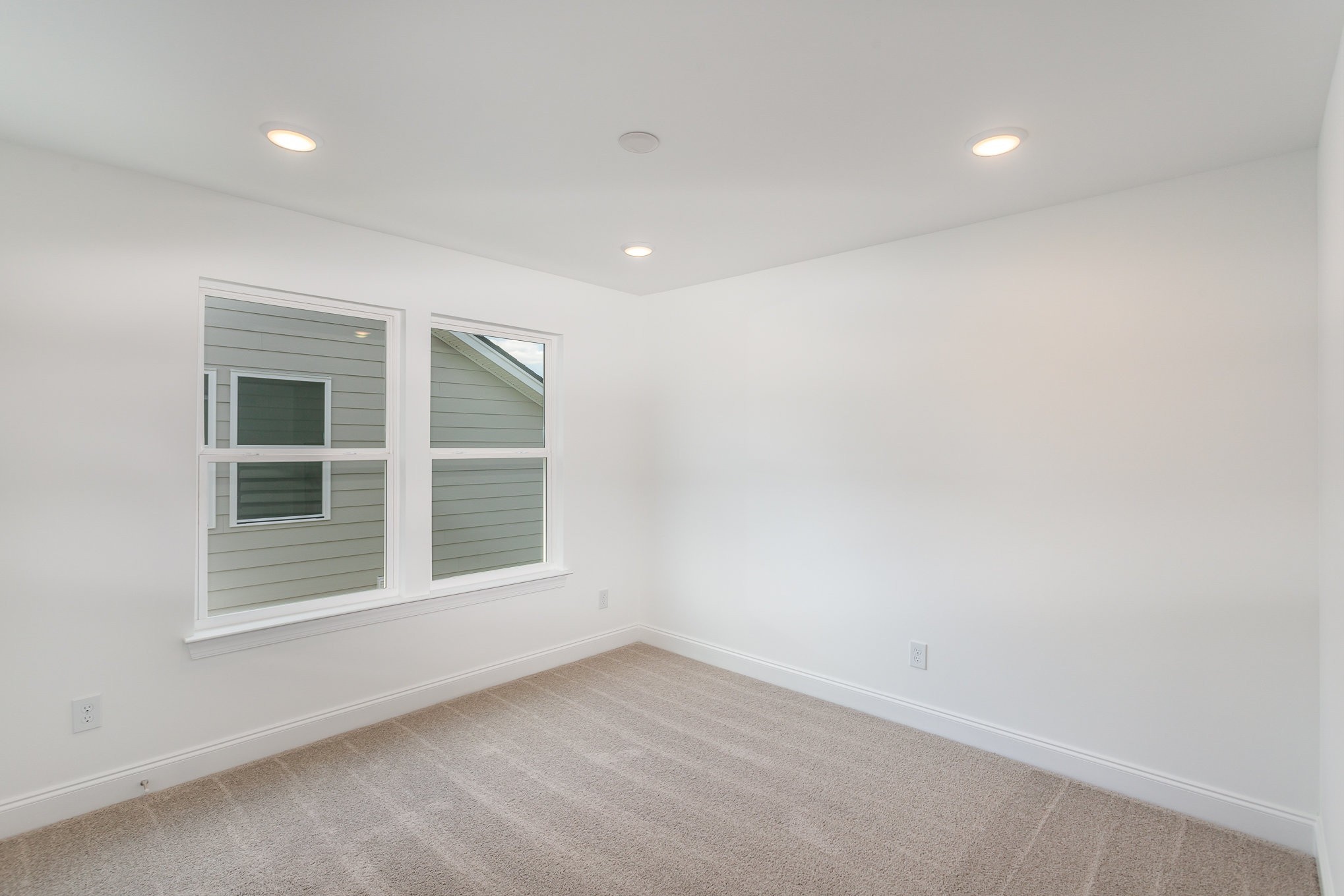 2515 Ashebrooke Court Property Photo 12