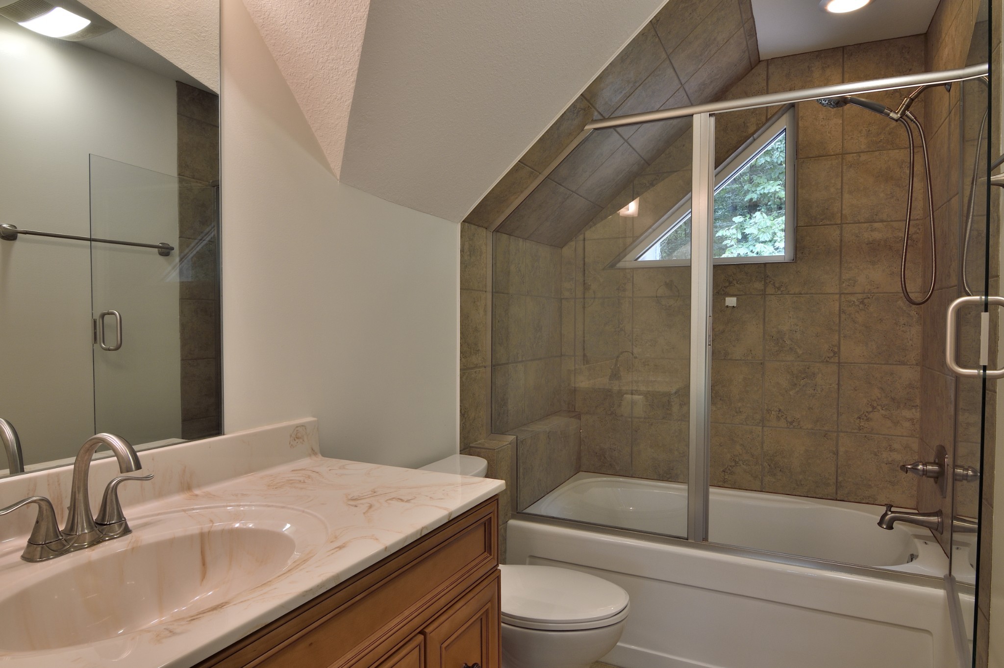 4045 Lake Rd Property Photo 41