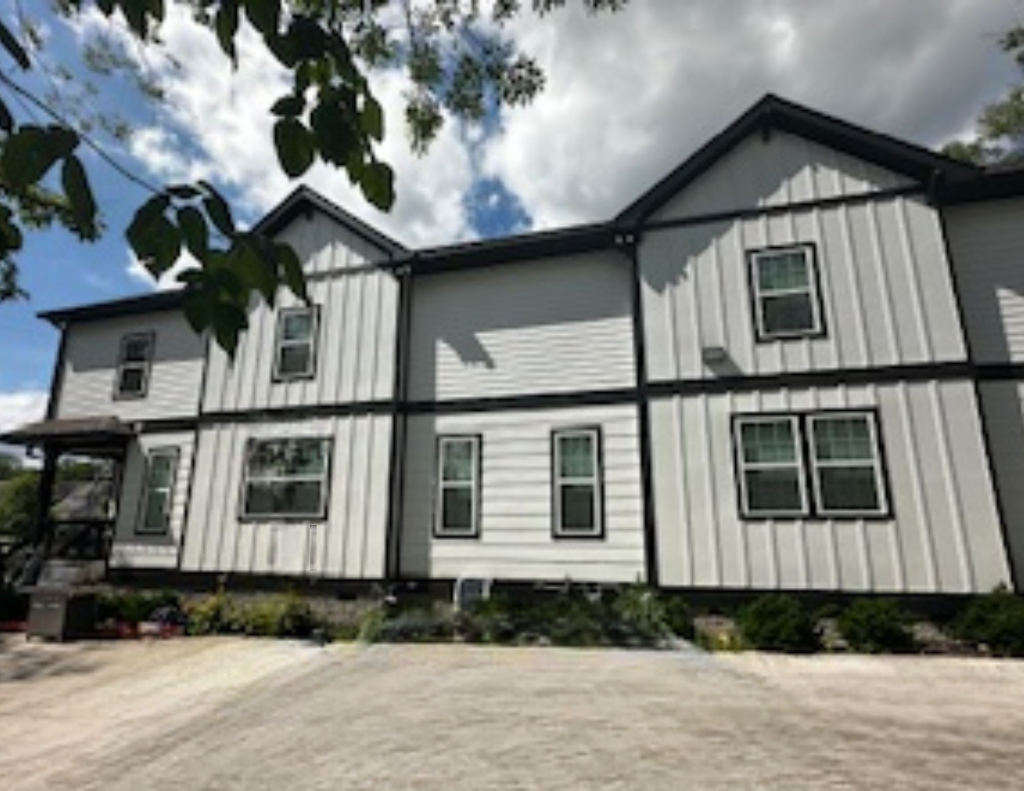 1301a Porter Road Townhomes Real Estate Listings Main Image