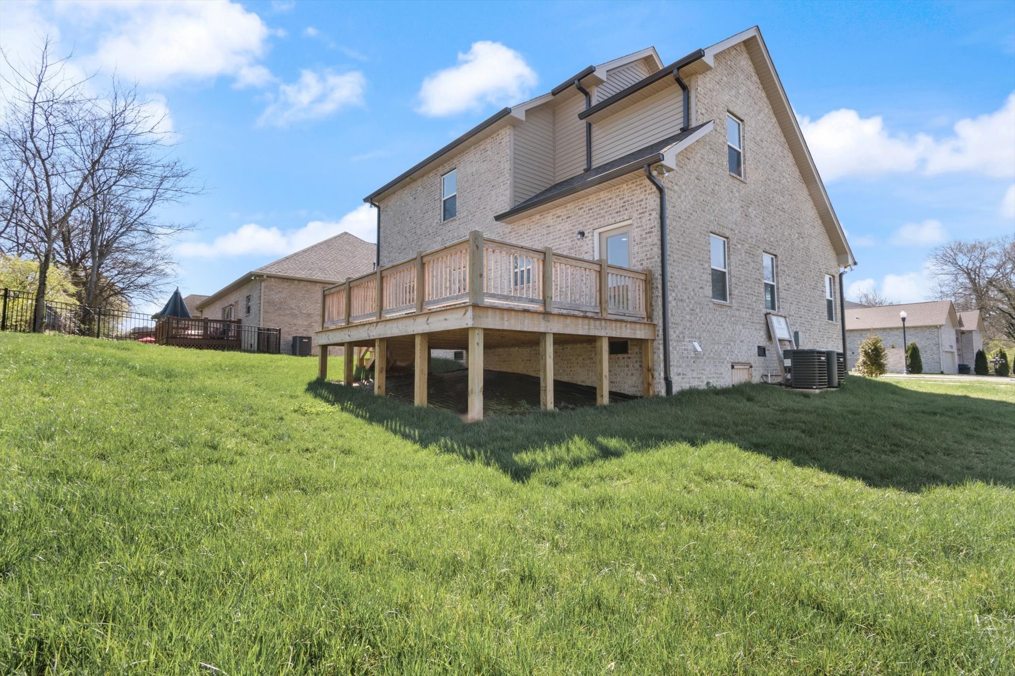 163 Odie Ray St Property Photo 15